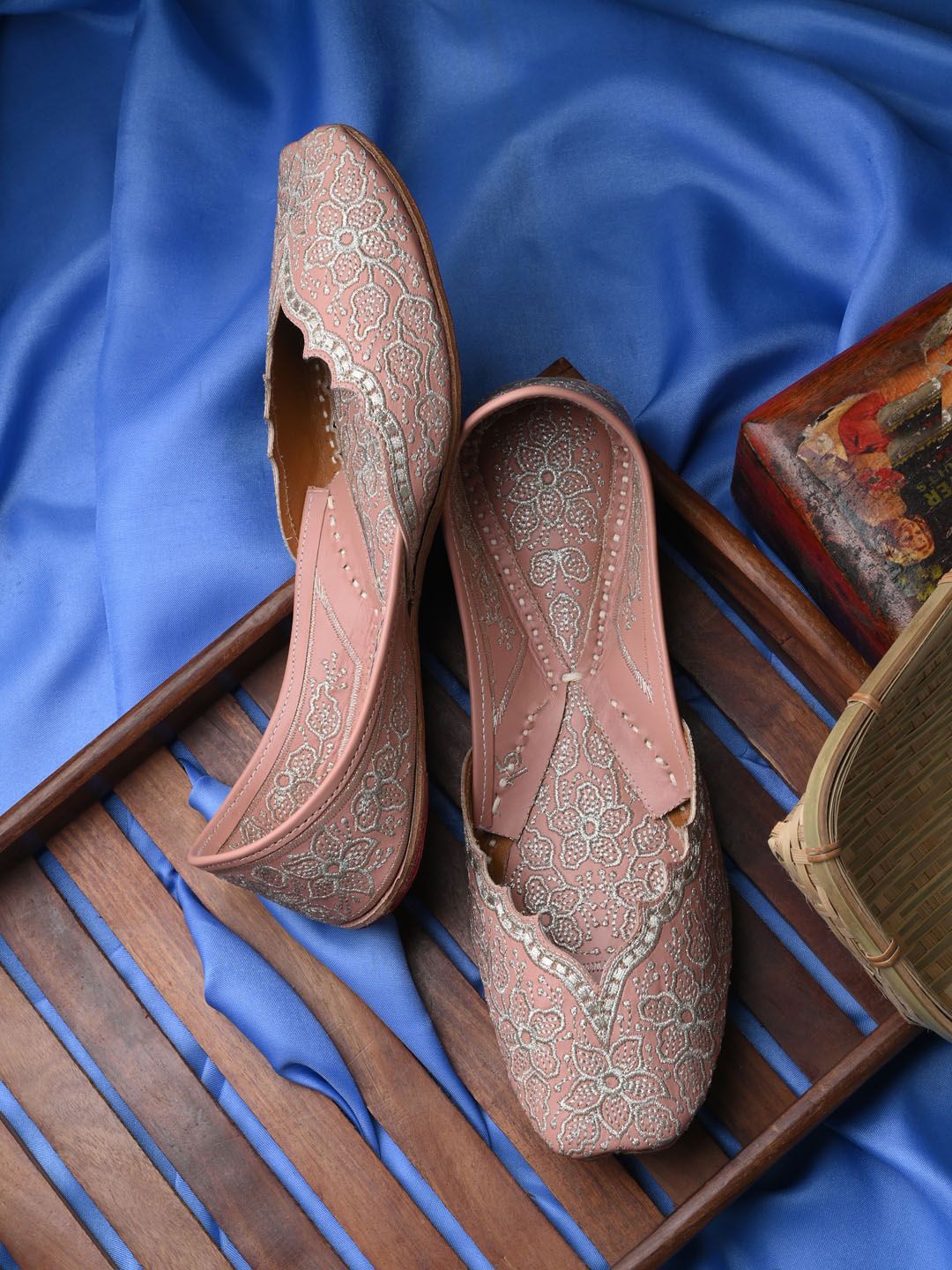 House of Pataudi Women Embroidered Square Toe Mojaris-picture-40