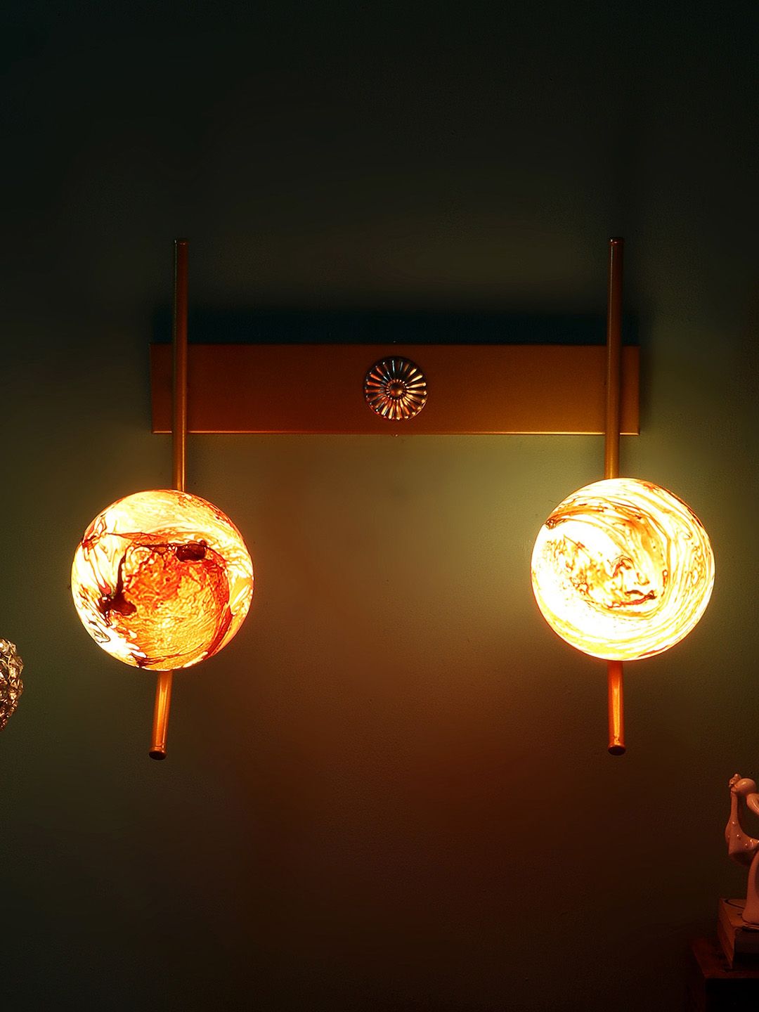 decorativeray Red & Gold Toned Metal Wall Lamp-image-7