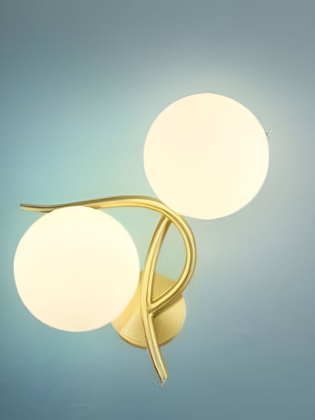 Areezo Gold-Toned Metal Wall Lamp-image-12