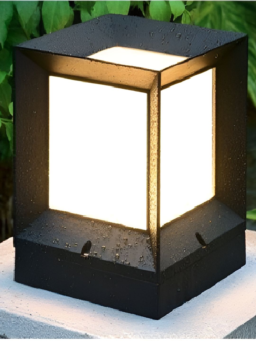 Areezo Black & White Outdoor Gate Lamp-picture-23