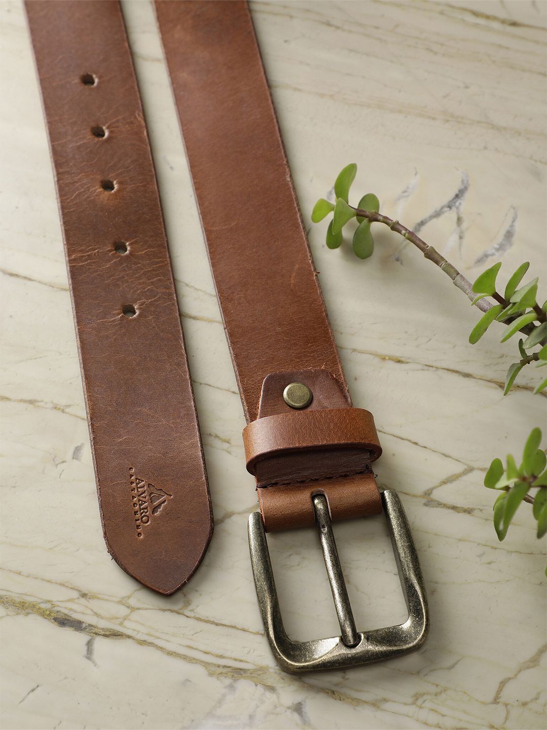 Alvaro Castagnino Men Textured Leather Belt-picture-14