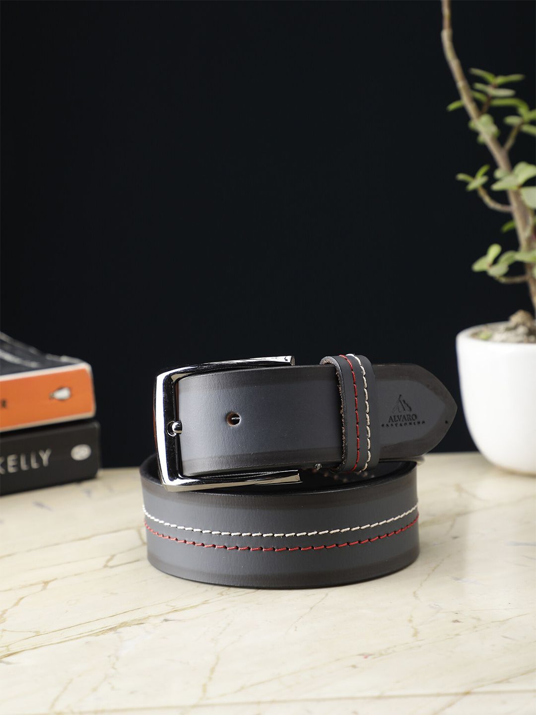 Alvaro Castagnino Men Textured Leather Belt-picture-12