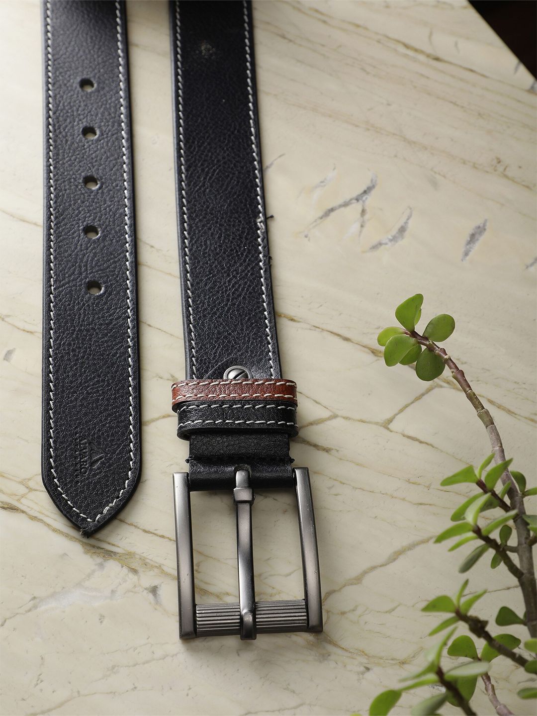 Alvaro Castagnino Men Textured Leather Belt-picture-26