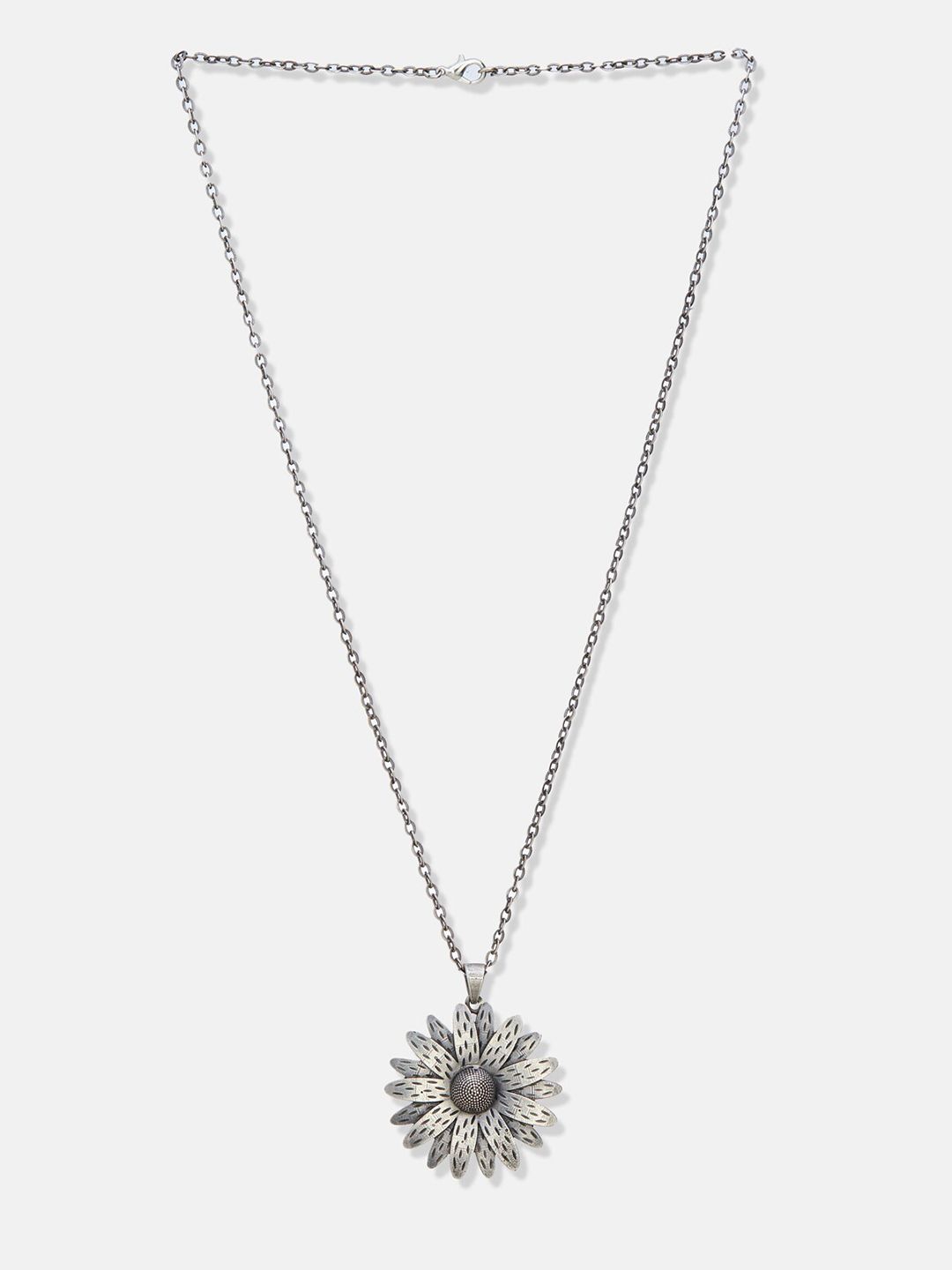 ATIBELLE Silver-Plated Floral Shaped Pendant With Chain