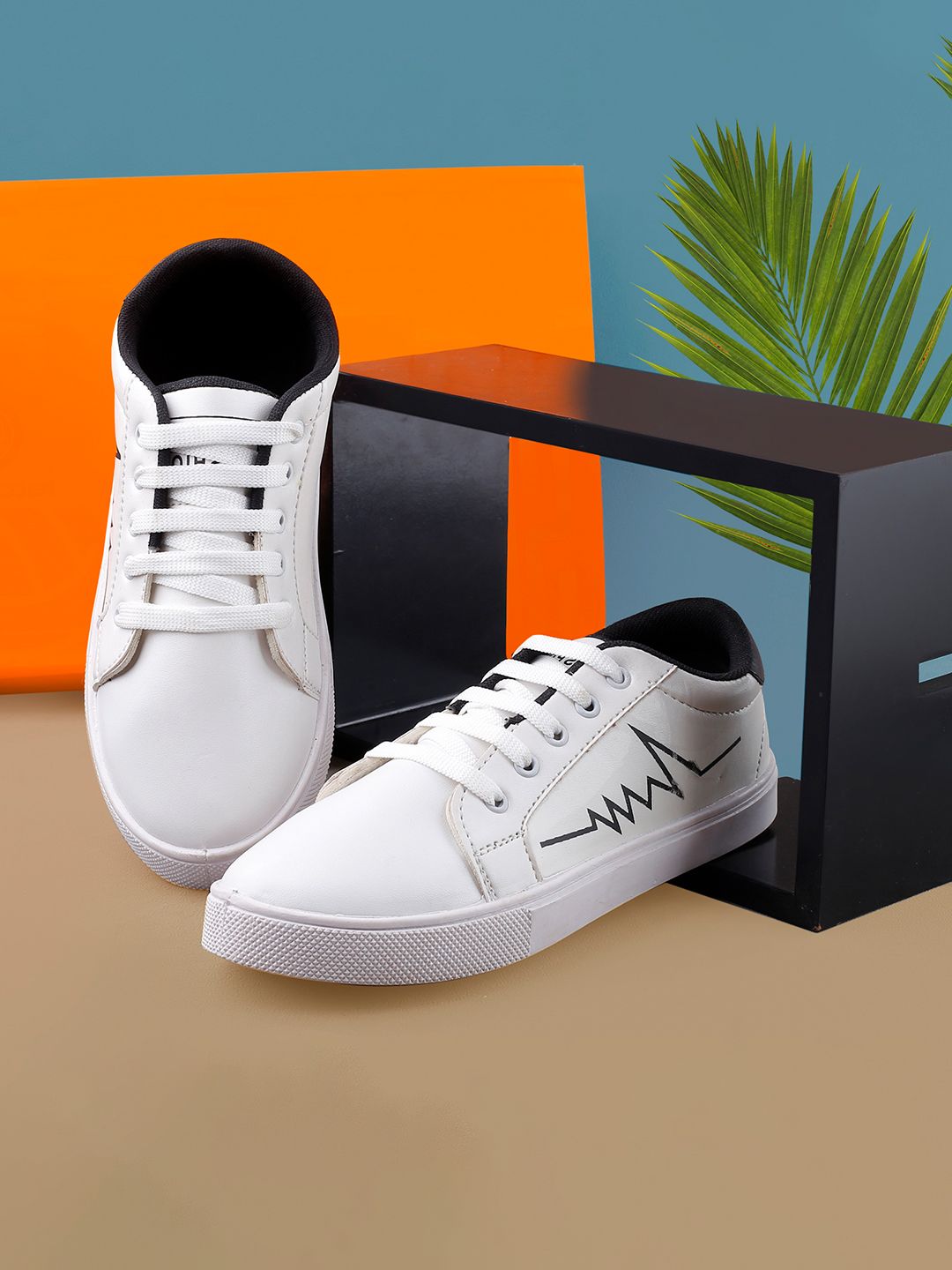 DEAS Women Printed Lace Up Lightweight Sneakers-image-37