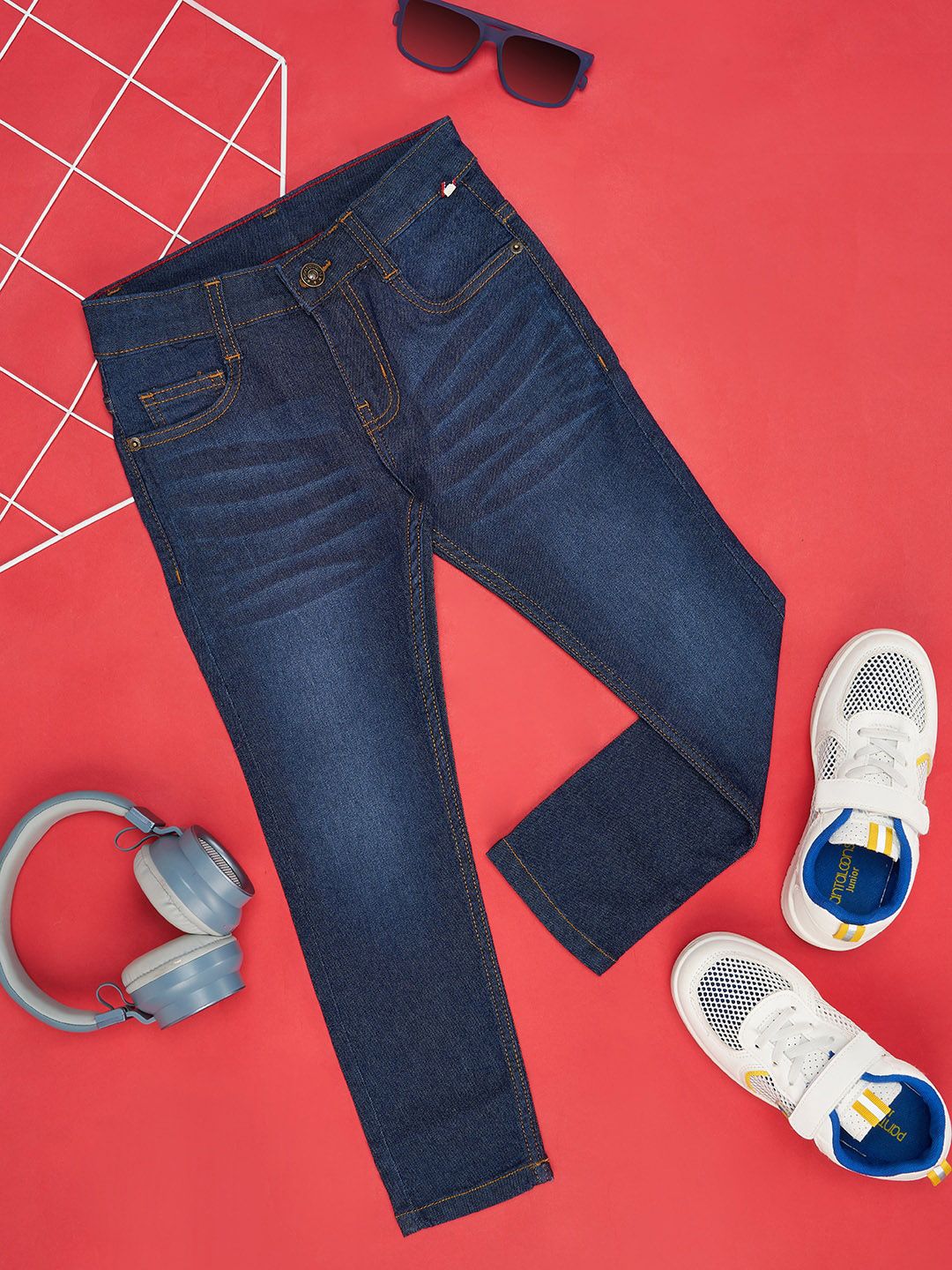 Pantaloons Junior Boys Clean Look Light Fade Stretchable Jeans-picture-16