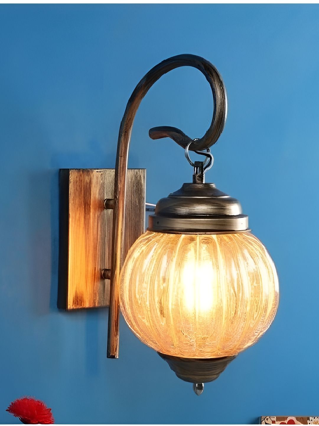 DENICRAAS Gold-Toned Textured Metal Traditional Spherical Shaped Wall Lamp-picture-21