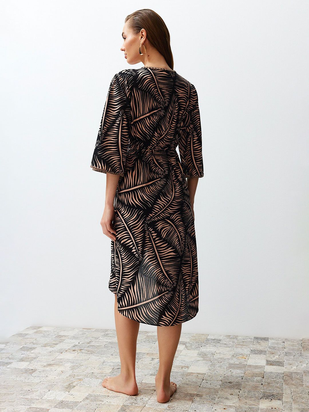 Short Sleeve Tropical Print Dress Style 251266 main image 1