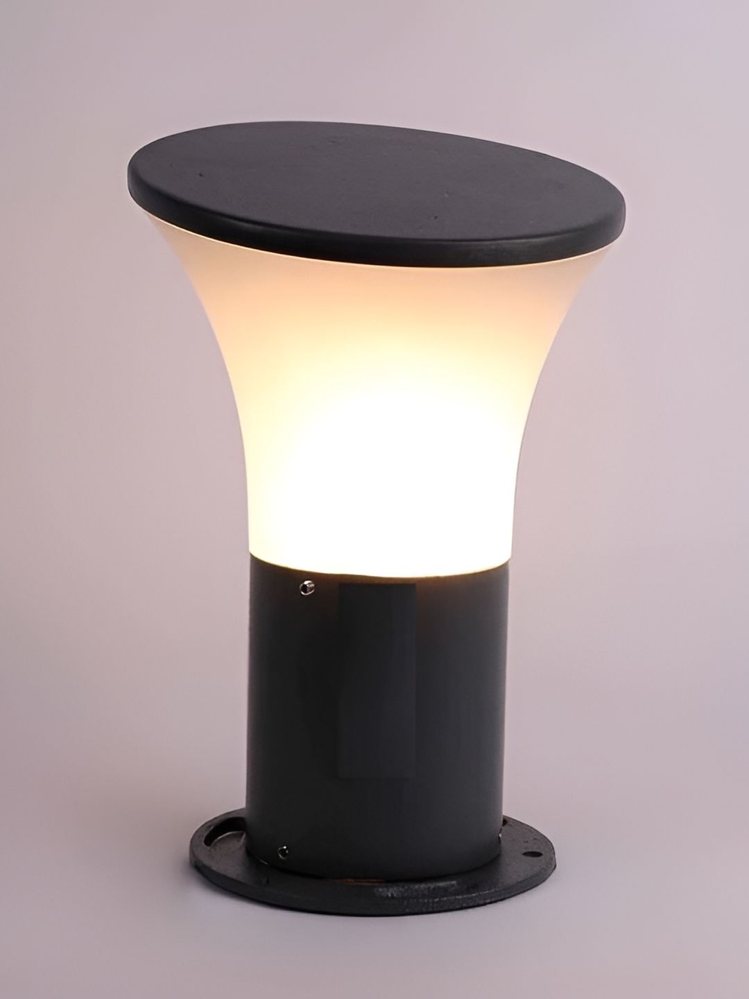 DENICRAAS Black & White Abstract Shaped Outdoor Lamp-picture-57