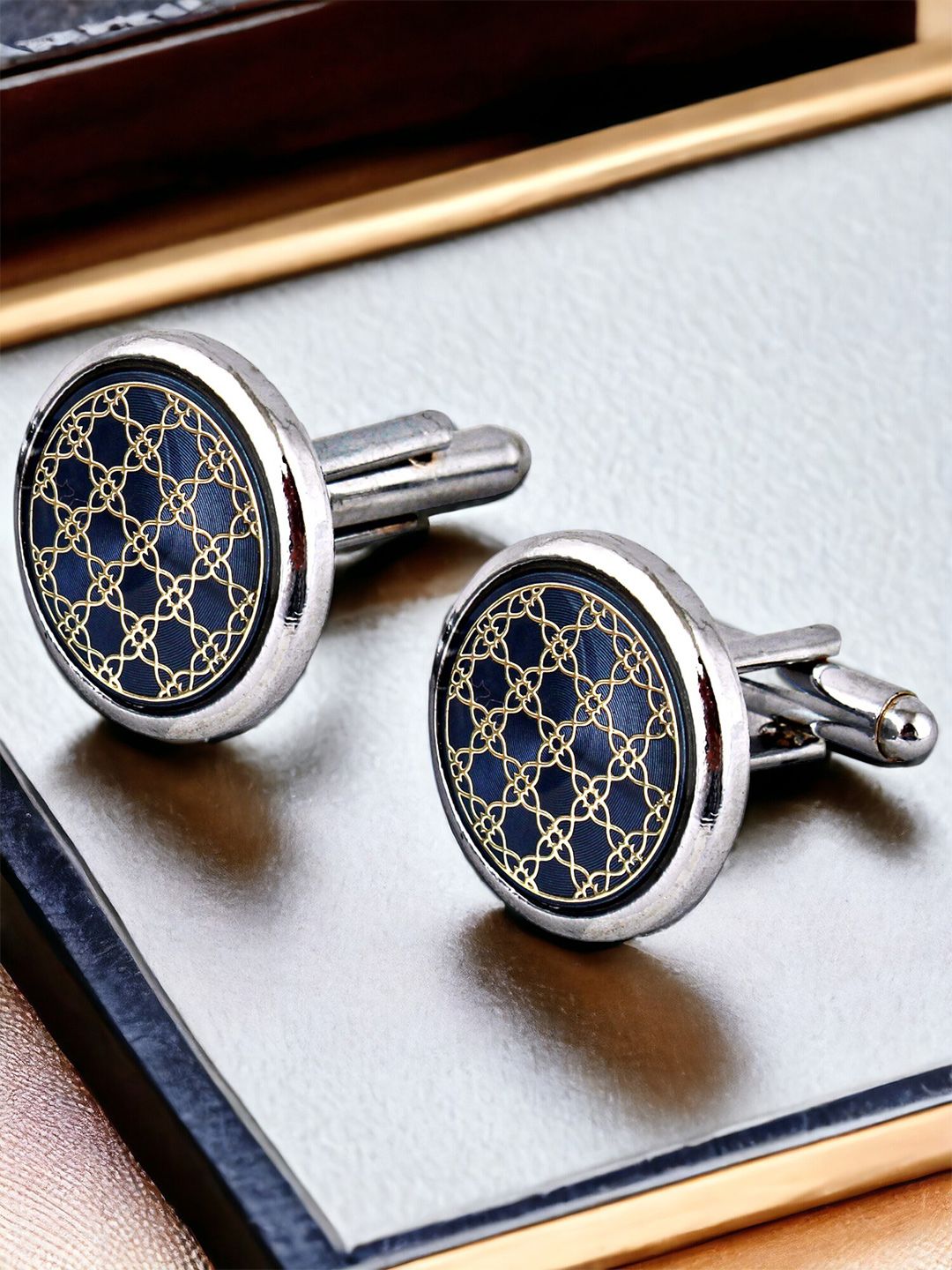 LUCKY JEWELLERY Silver-Plated Cufflink-picture-16