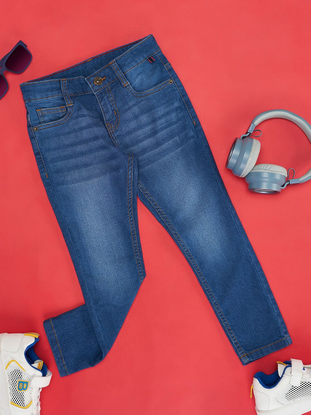 Pantaloons Junior Boys Clean Look Mid-Rise Light Fade Stretchable  Jeans-picture-18