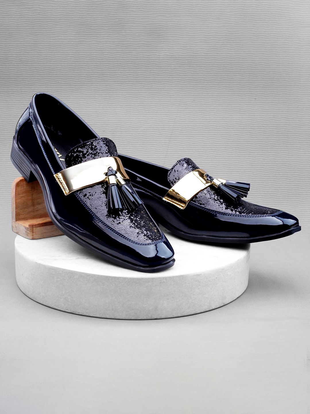 Bxxy Men Printed Tassel Loafers-image-24