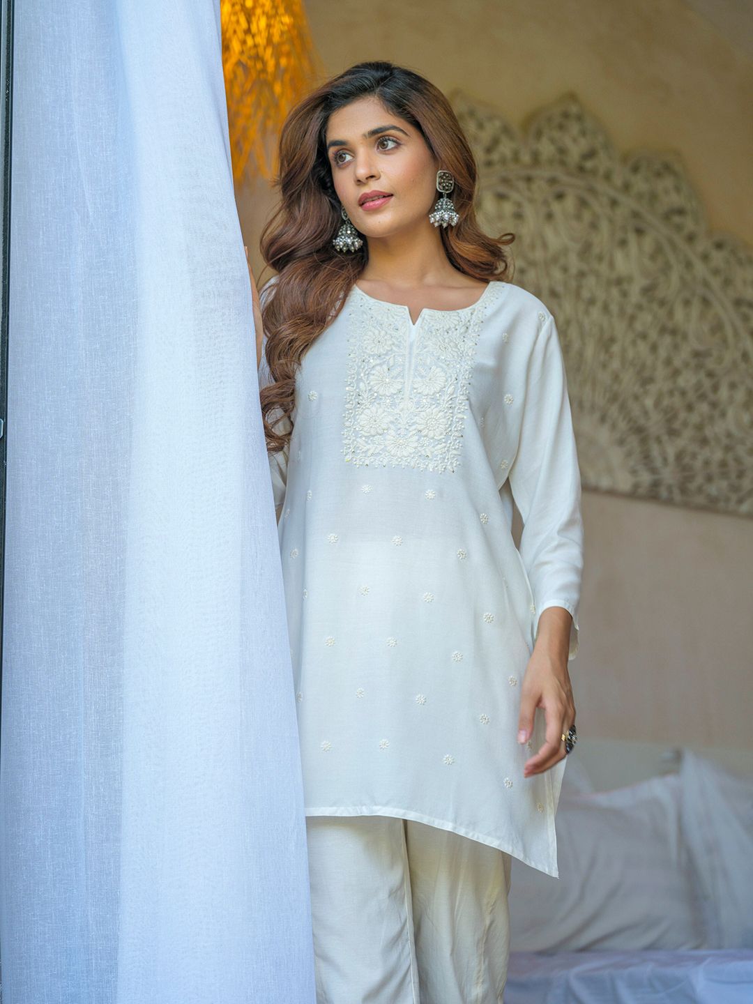 House of Pataudi Floral Embroidered Straight Kurti-picture-40