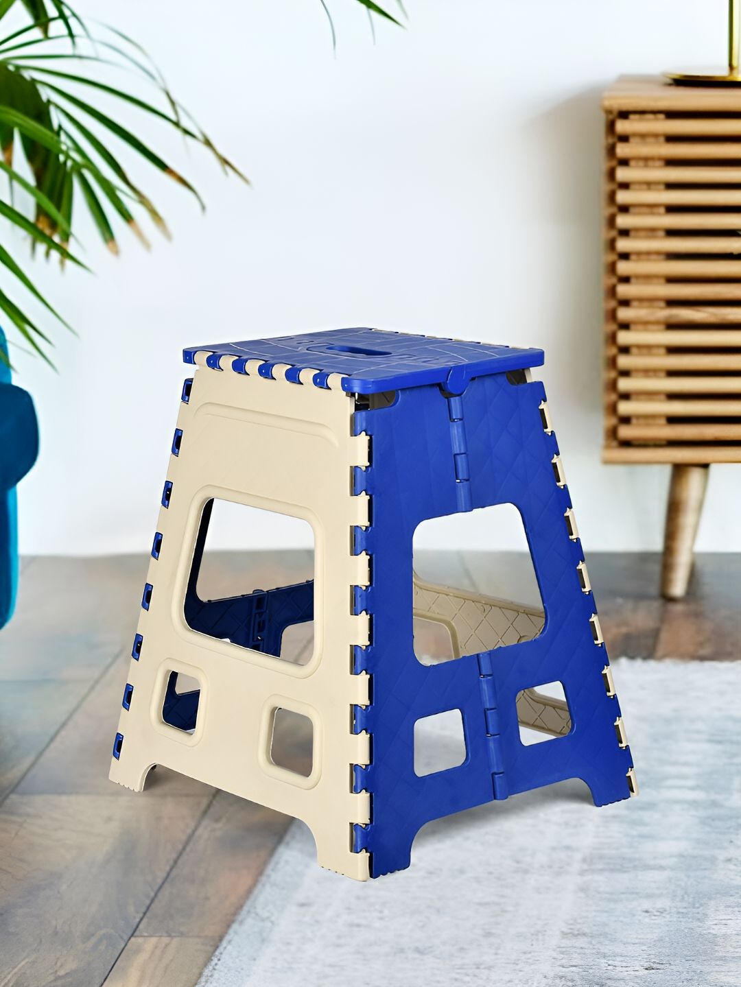 Kuber Industries Cream-Coloured & Blue Collapsible Outdoor Stool