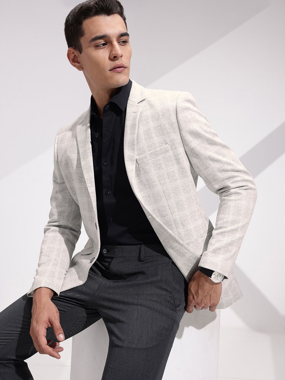INVICTUS Slim Fit Checked Notched Lapel Single Breasted Blazer-picture-40