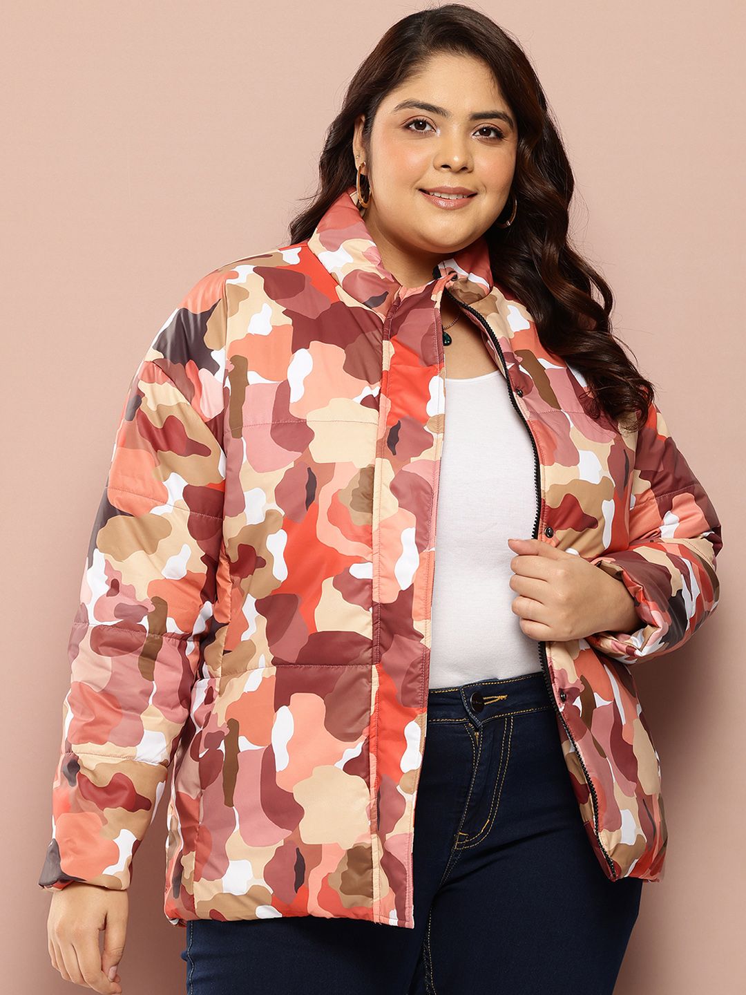 Sztori Plus Size Abstract Printed Padded Jacket
