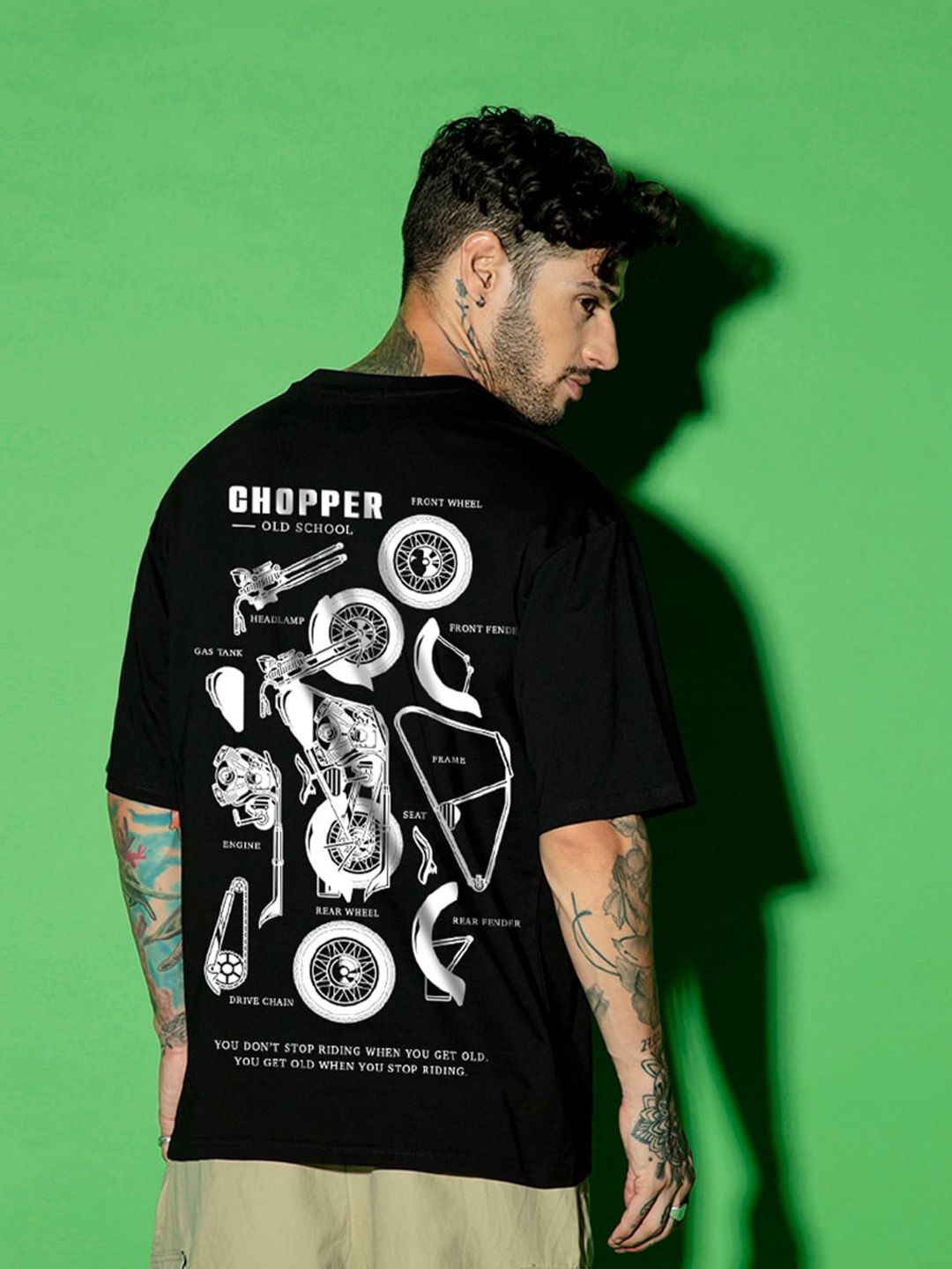 Bewakoof Black Chopper Printed Drop-Shoulder Sleeves Oversized Cotton T-shirt