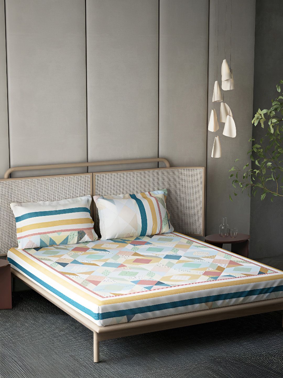 DDecor Blue & Pink 4 Pieces Ethnic Motifs Cotton 136 TC Double King Regular Bedding Set-image-18