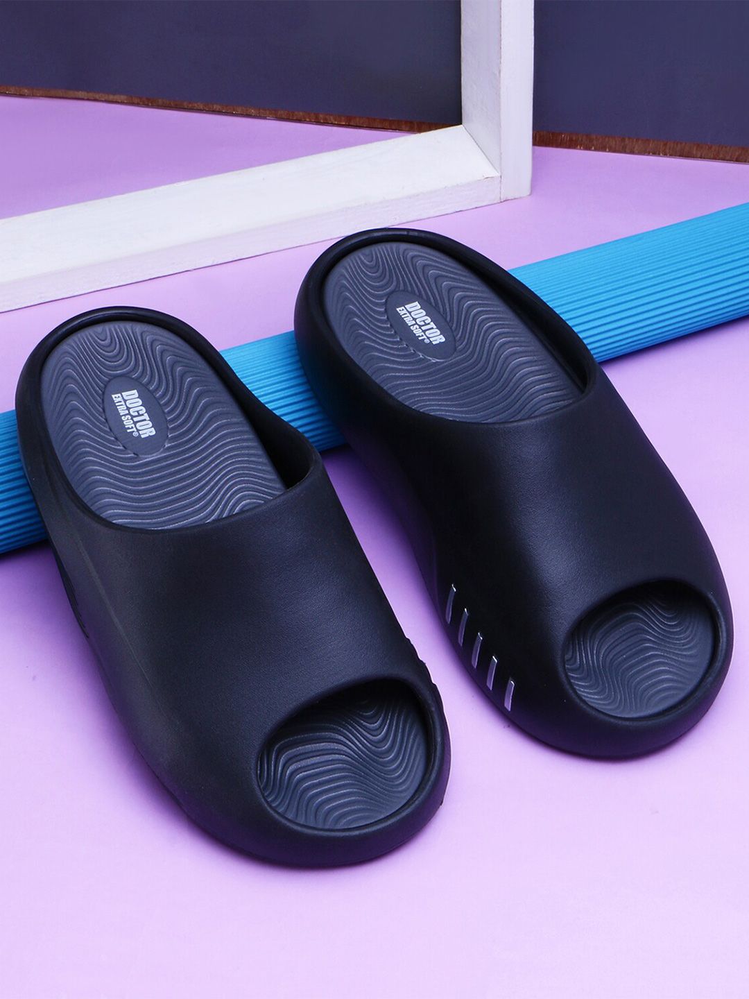DOCTOR EXTRA SOFT Men Rubber Sliders-picture-37