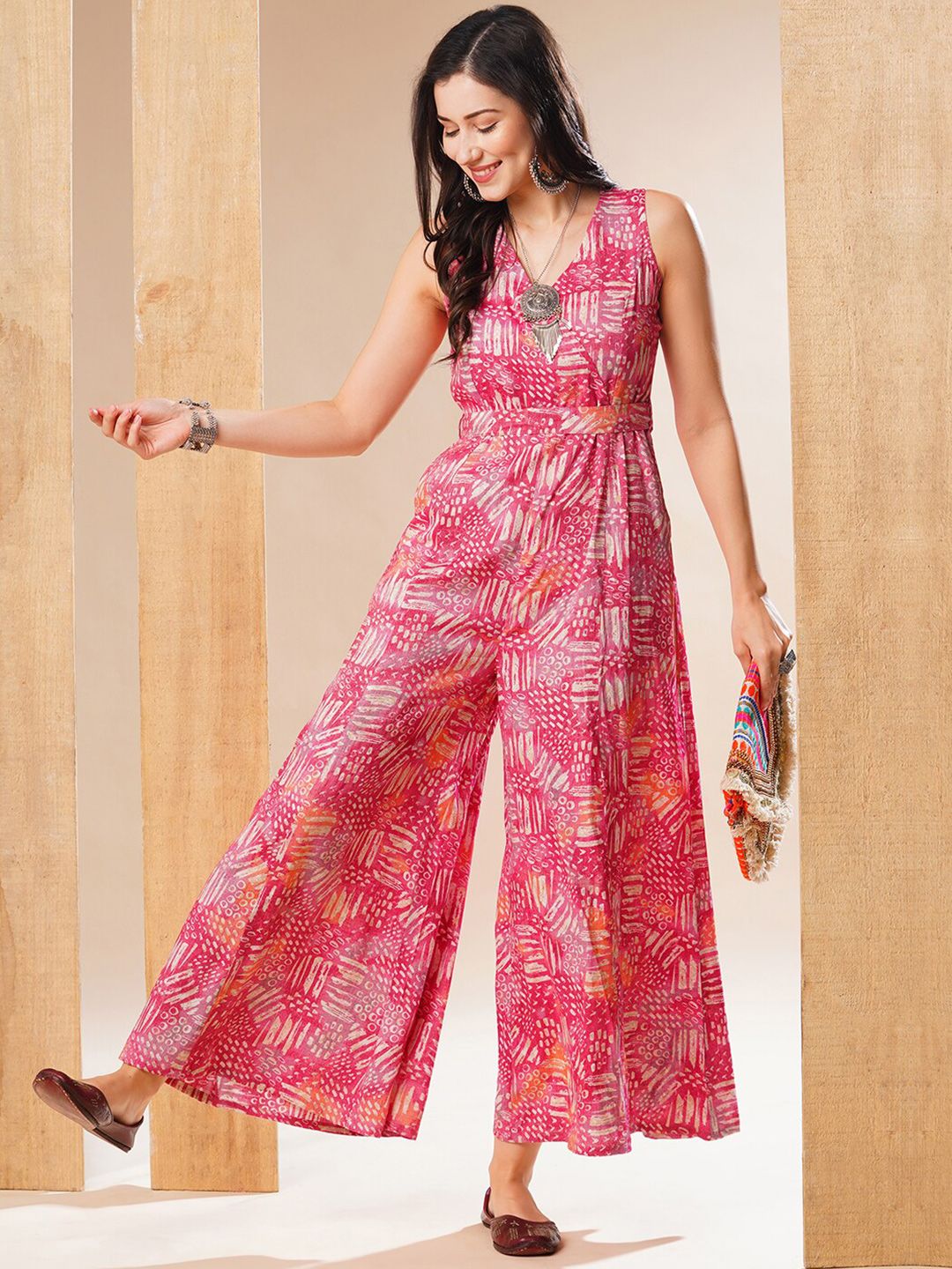 Globus Printed V-Neck Basic Jumpsuit-picture-25