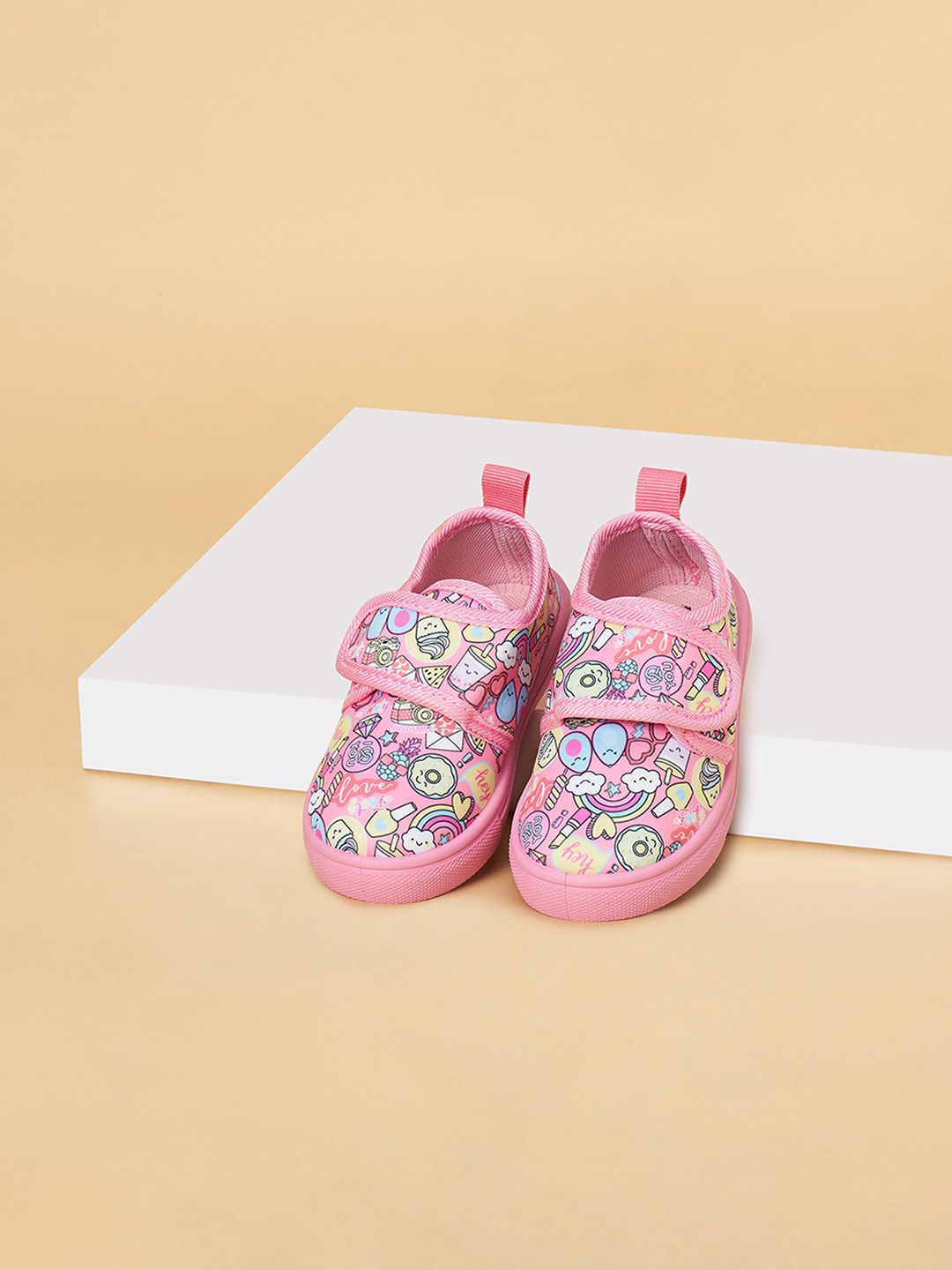 Pantaloons Baby Girls Printed Slip-On Sneakers-picture-19