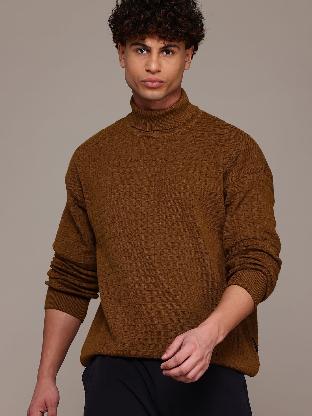 The Roadster Lifestyle Co. Self-Checked Longline Pullover-picture-17