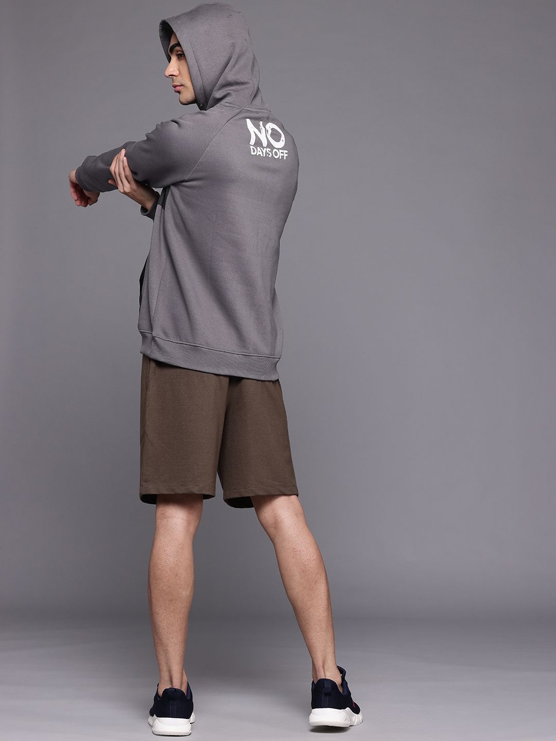 HRX by Hrithik Roshan Colourblocked Hooded Training Sweatshirt-picture-16