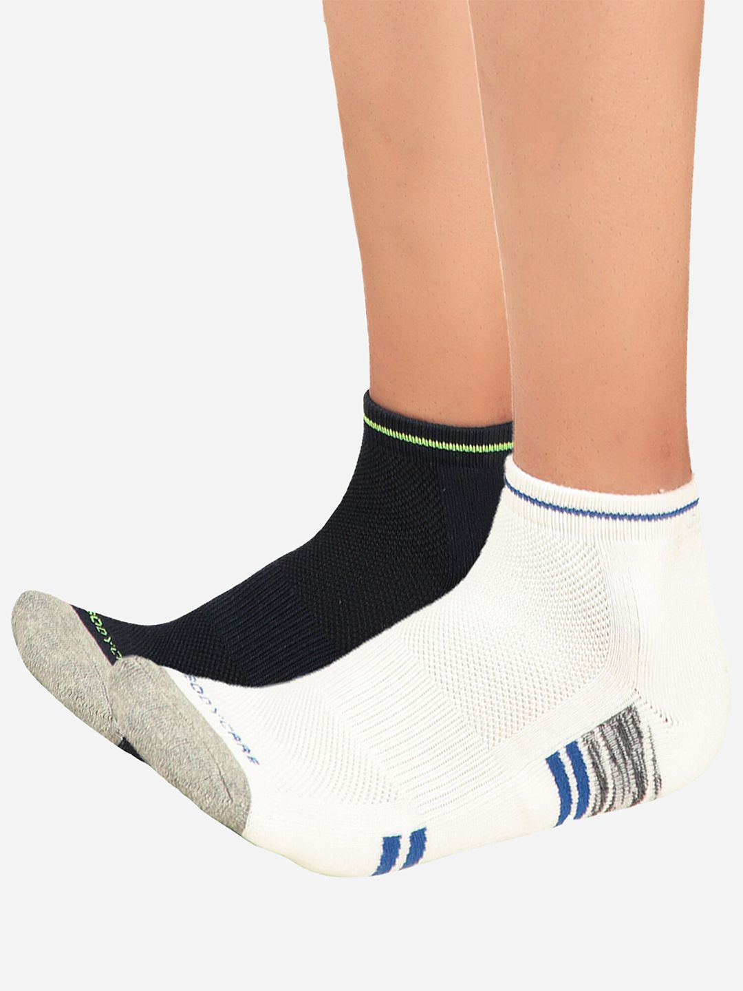 Bodycare Men Pack Of 2 Patterned Anti Bacterial Ankle Length Socks-picture-30