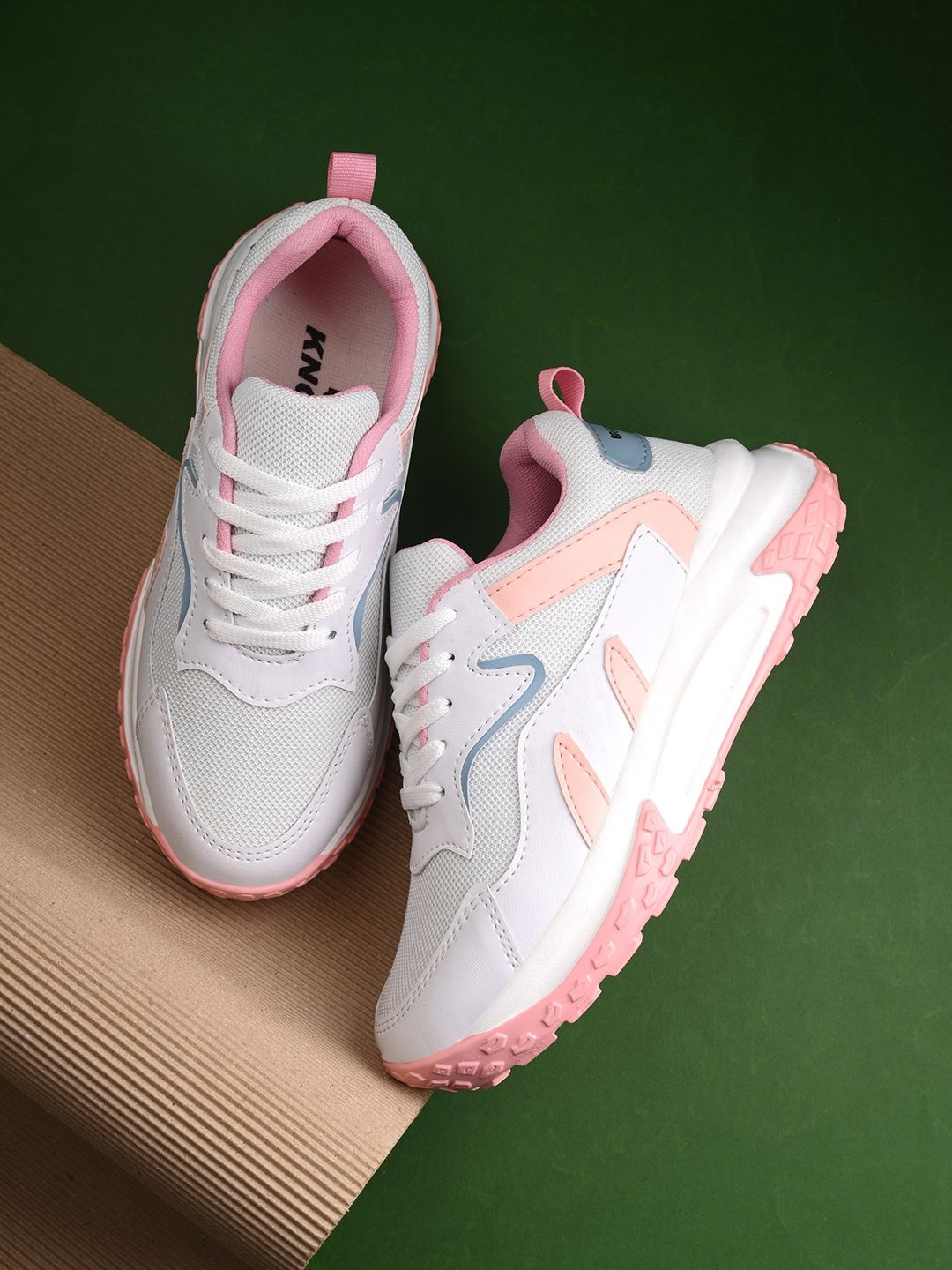 knoos Women Colourblocked Lightweight Sneakers-image-13