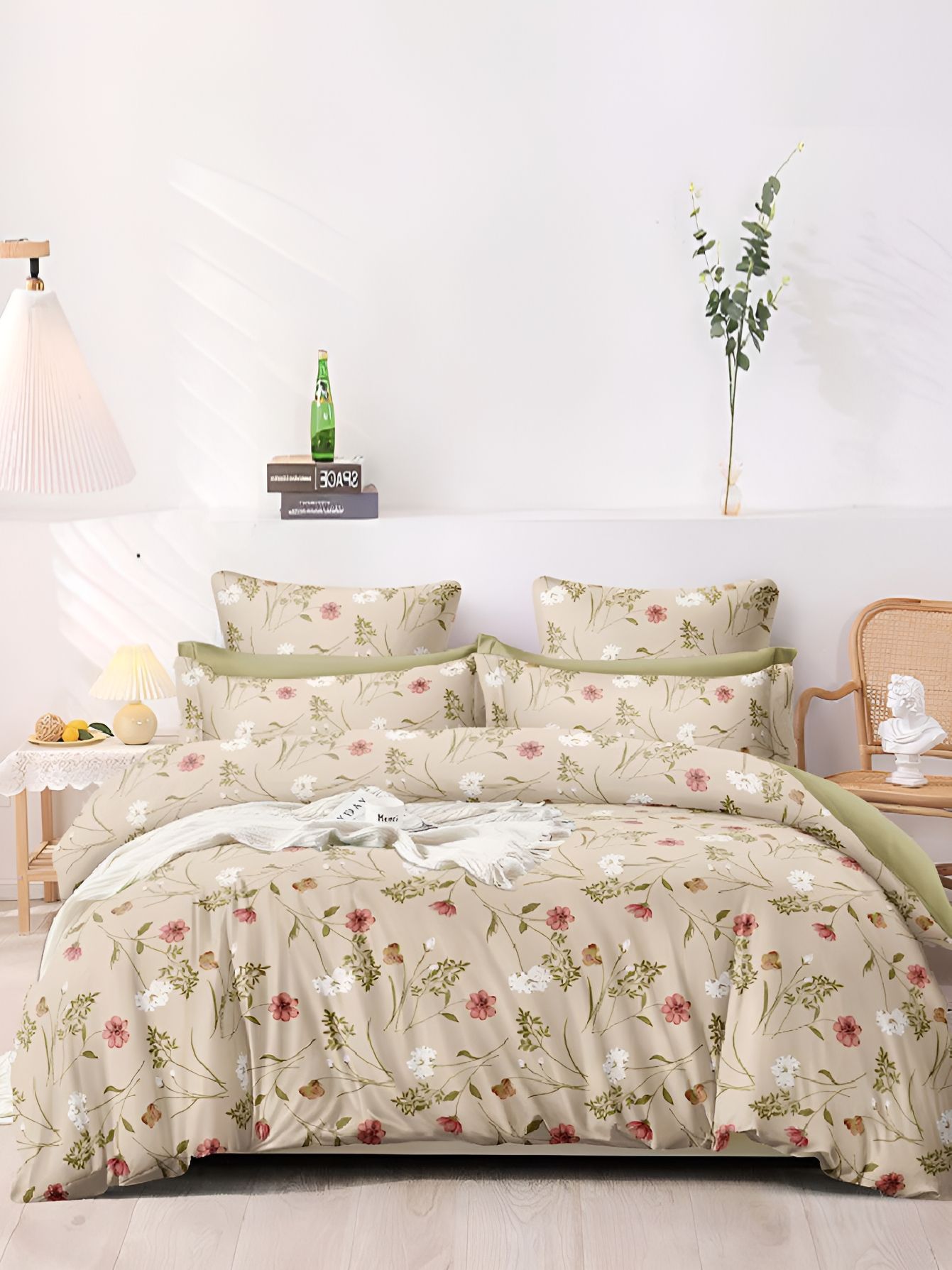 Laying Style Beige & Green 4 Pieces Floral Printed Double King Bedding Set-picture-1