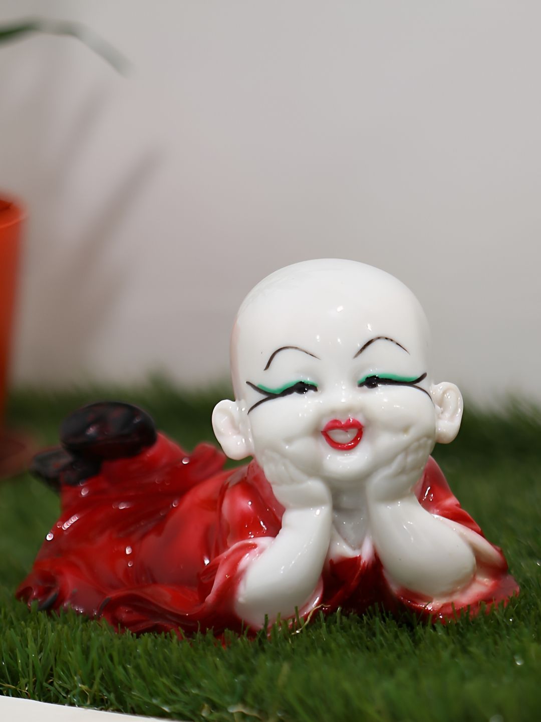 GW CREATIONS Red & White Idol Showpiece-picture-14