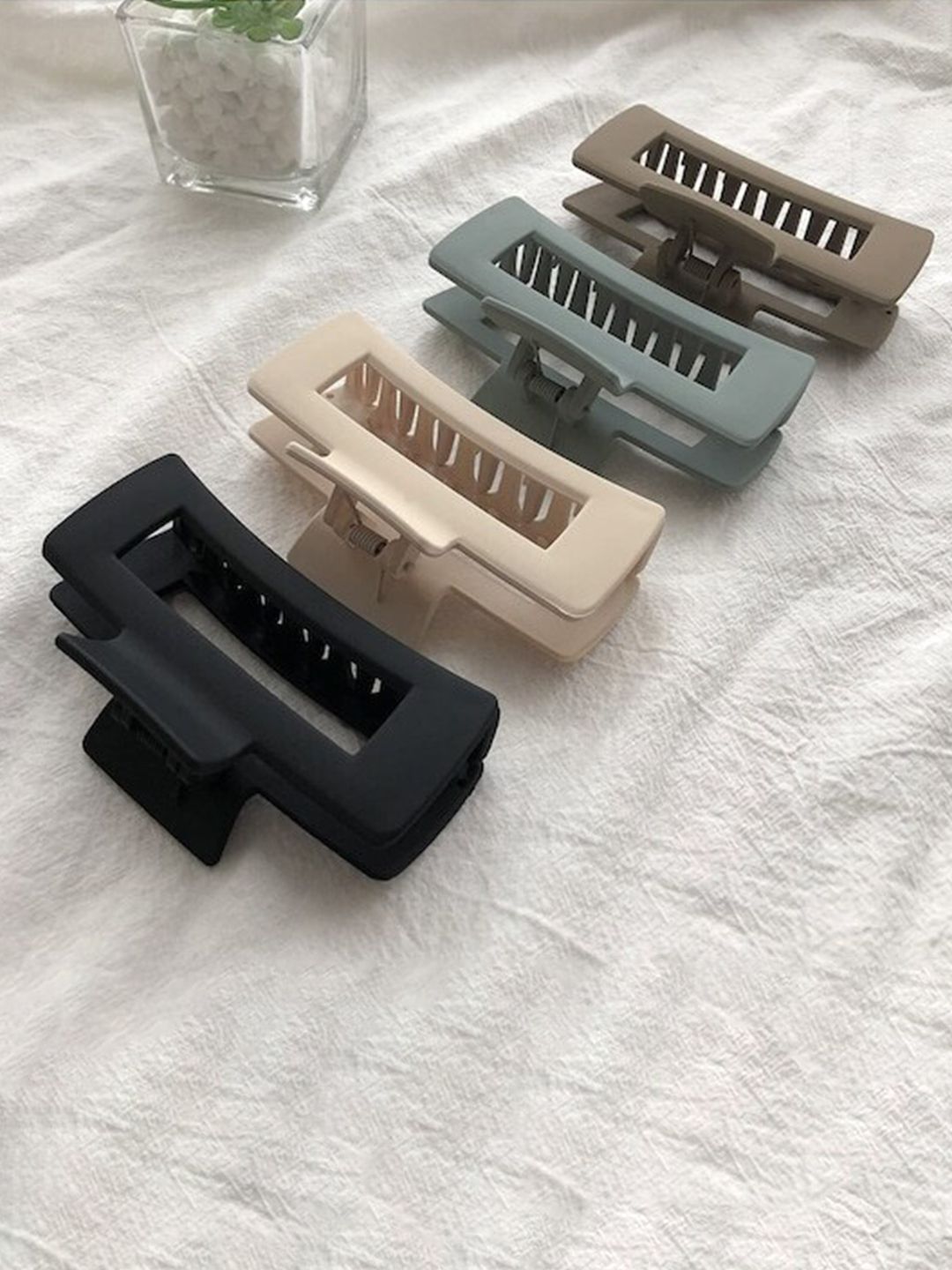 Xivir Women Set of 4 Claw Clip-picture-31