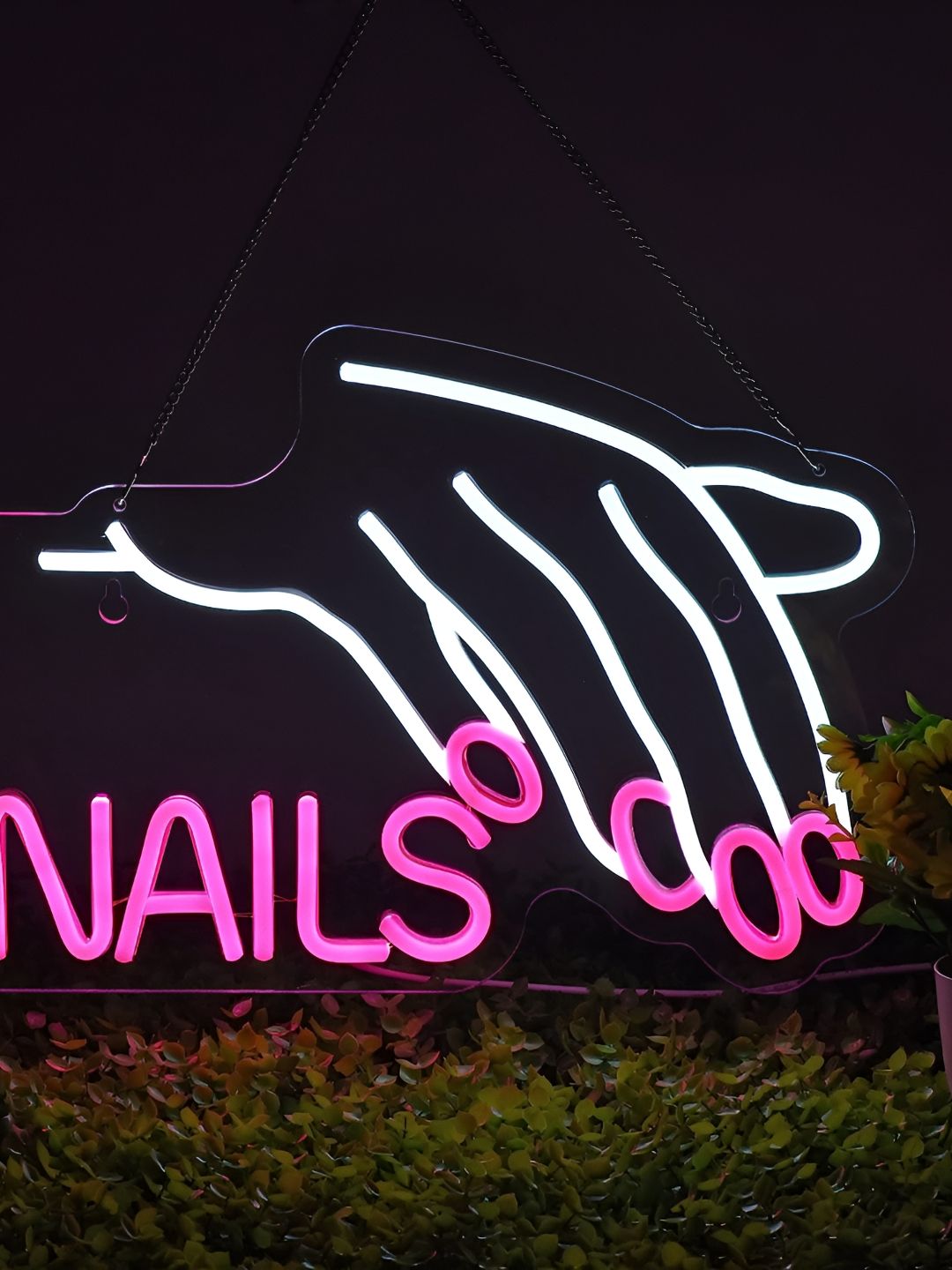 the party planet Pink & White Nails Shaped LED Neon Lights-picture-13