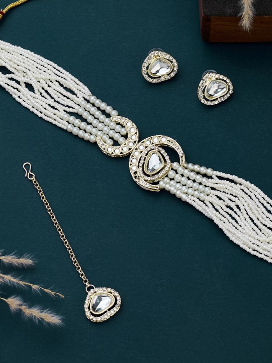 ATIBELLE Gold-Plated Kundan-Studded & Beaded Necklace & Earrings