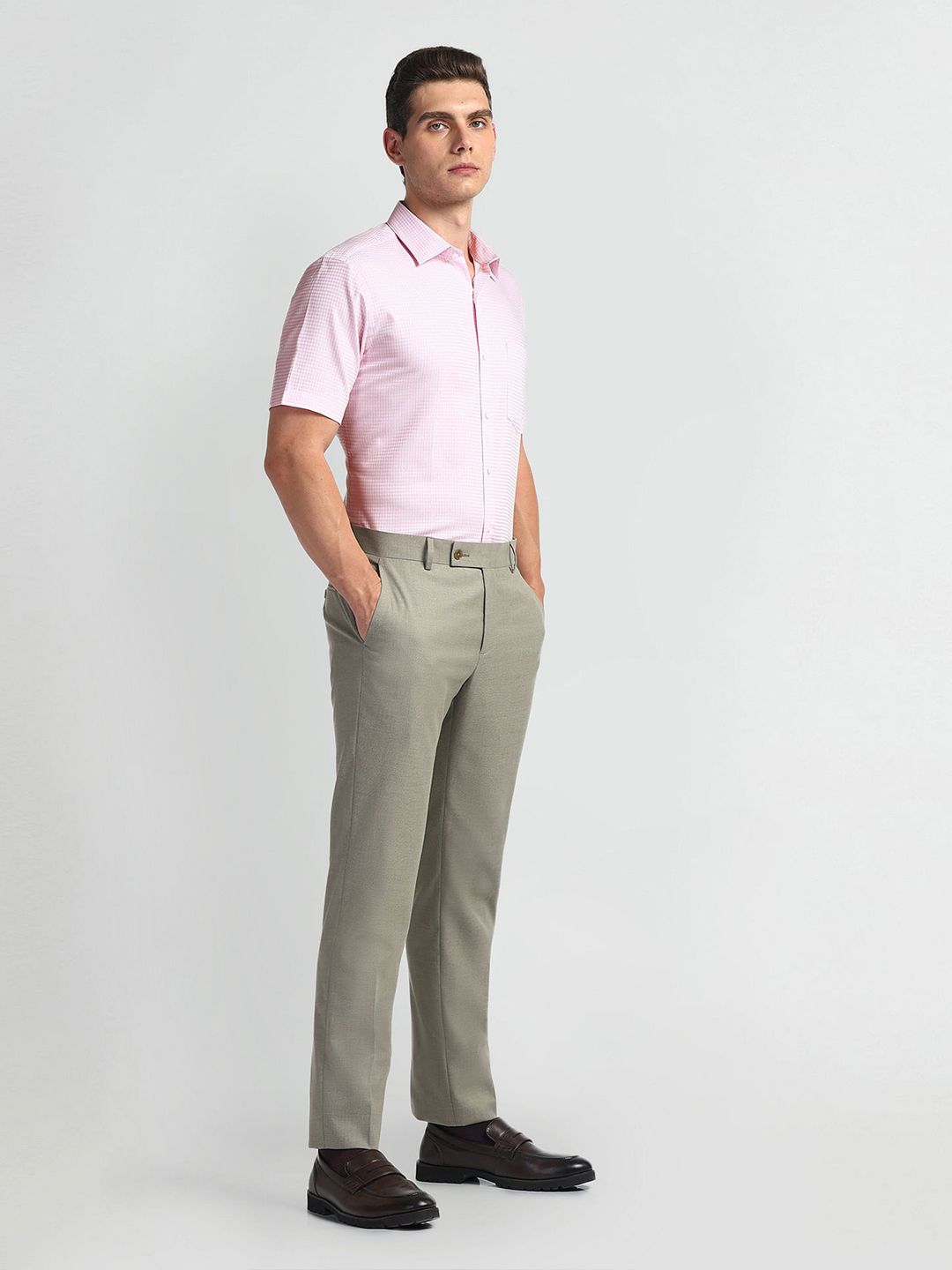 Men's Cotton Blend Checked Formal Shirt
