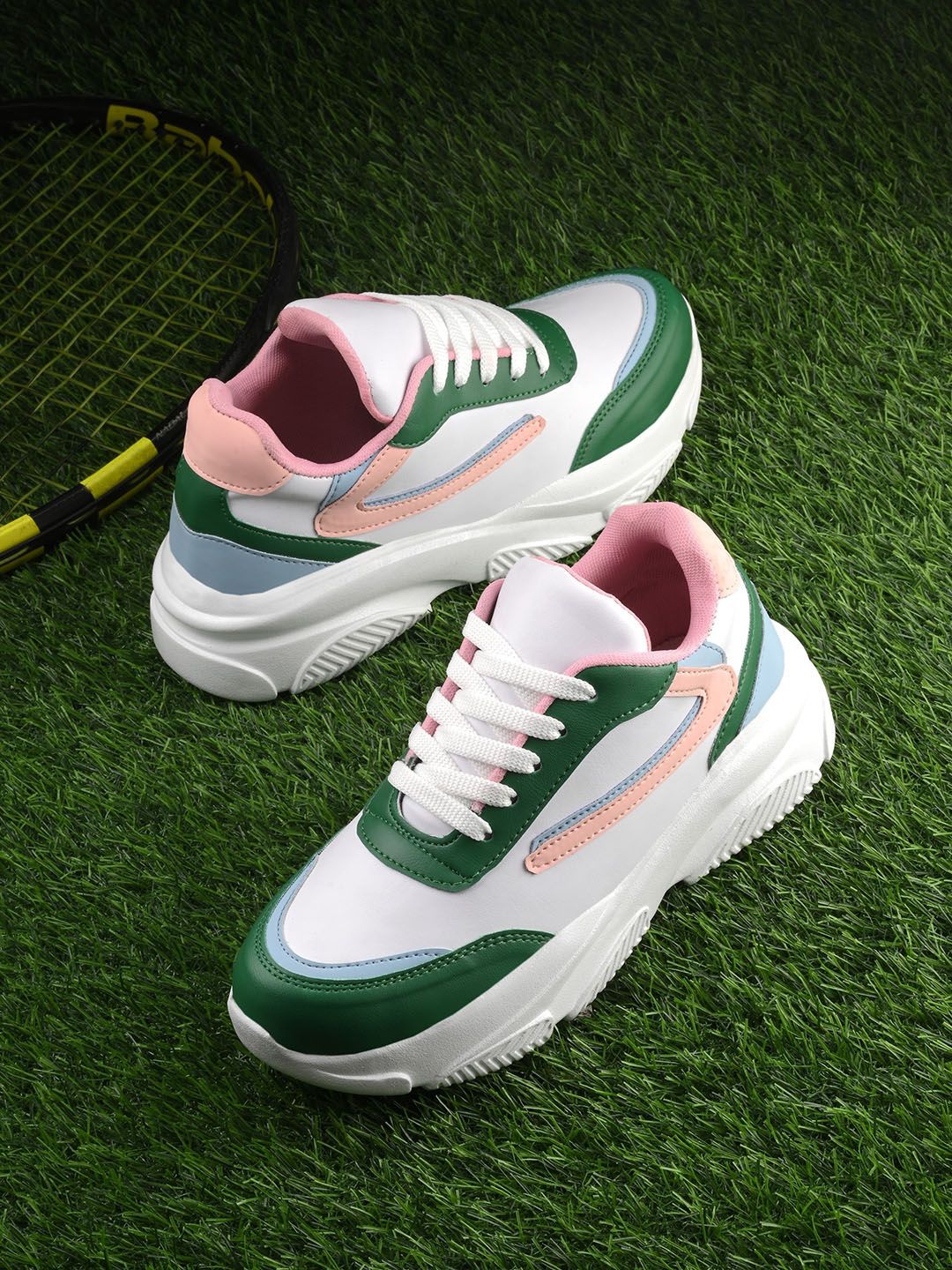 The Roadster Lifestyle Co. Women White Colourblocked Lightweight Casual Sneakers-image-34