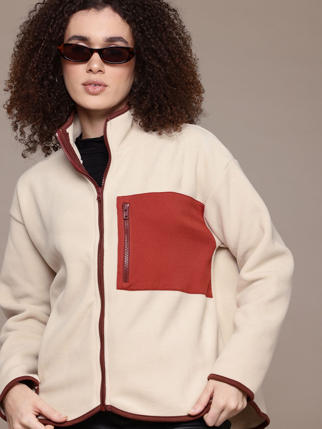 The Roadster Lifestyle Co. Women Colourblocked Fleece Sweatshirt-picture-16