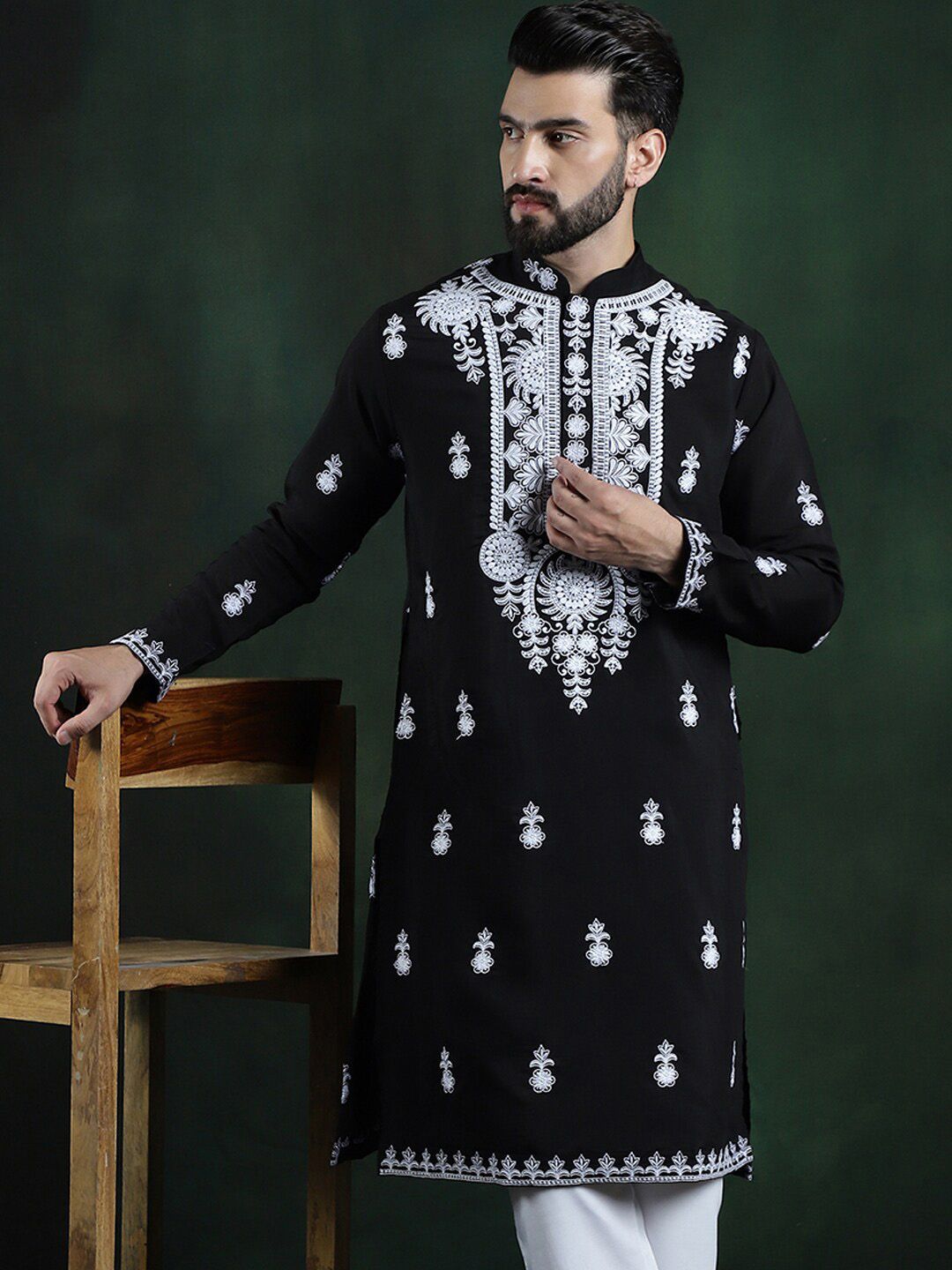SOJANYA LUXE Ethnic Motifs Printed Mandarin Collar Thread Work Pure Cotton Straight Kurta-image-33