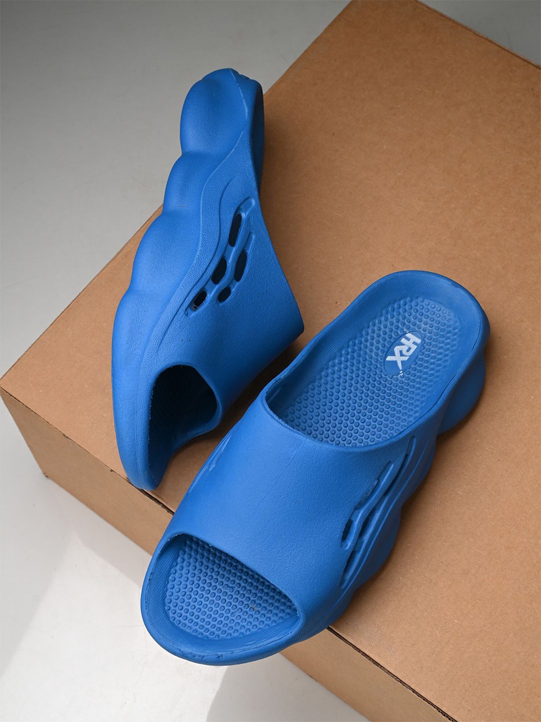 HRX by Hrithik Roshan Men Rubber Slip-On-picture-12