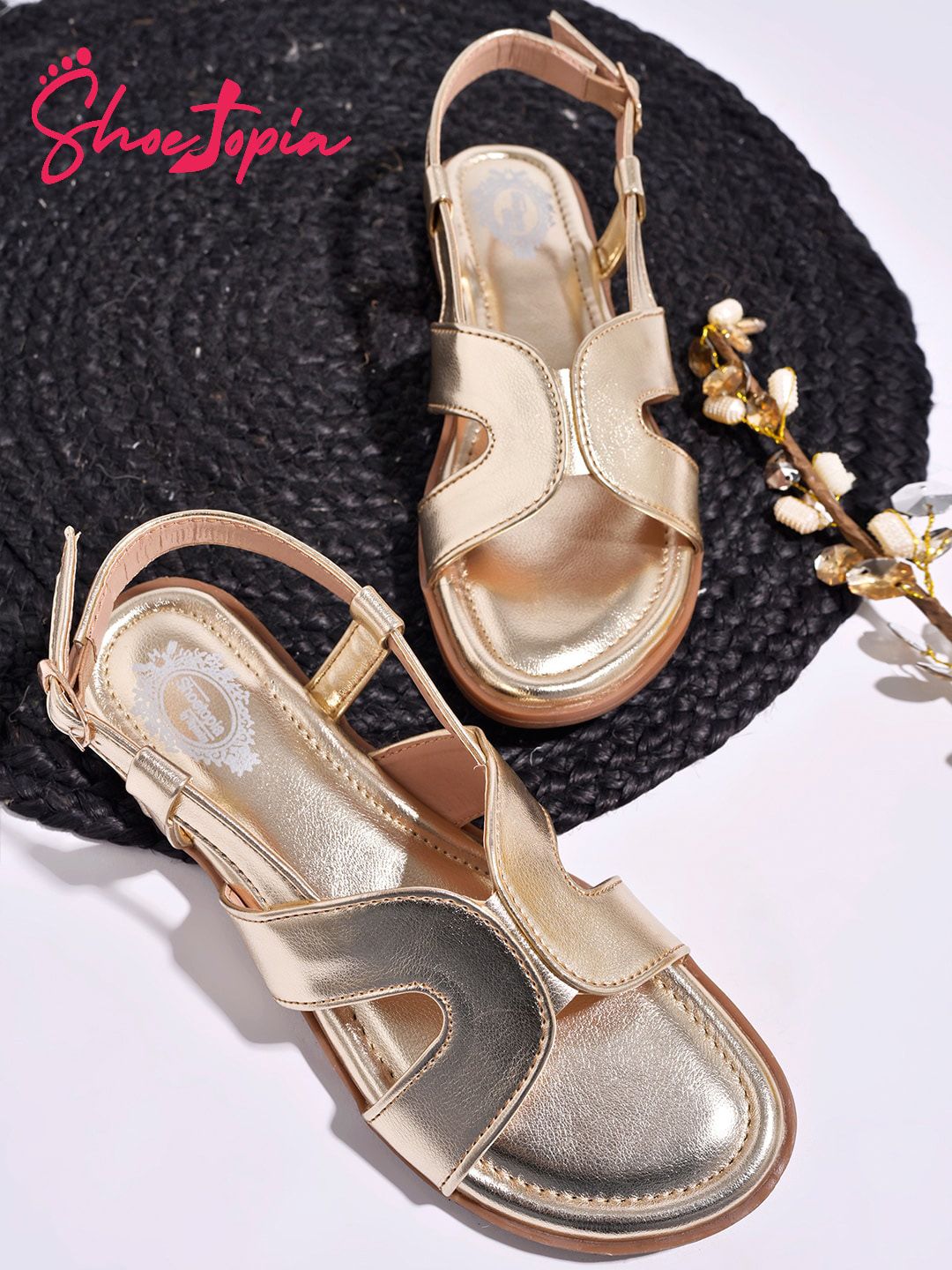Shoetopia Girls Textured Open Toe Flats-picture-37
