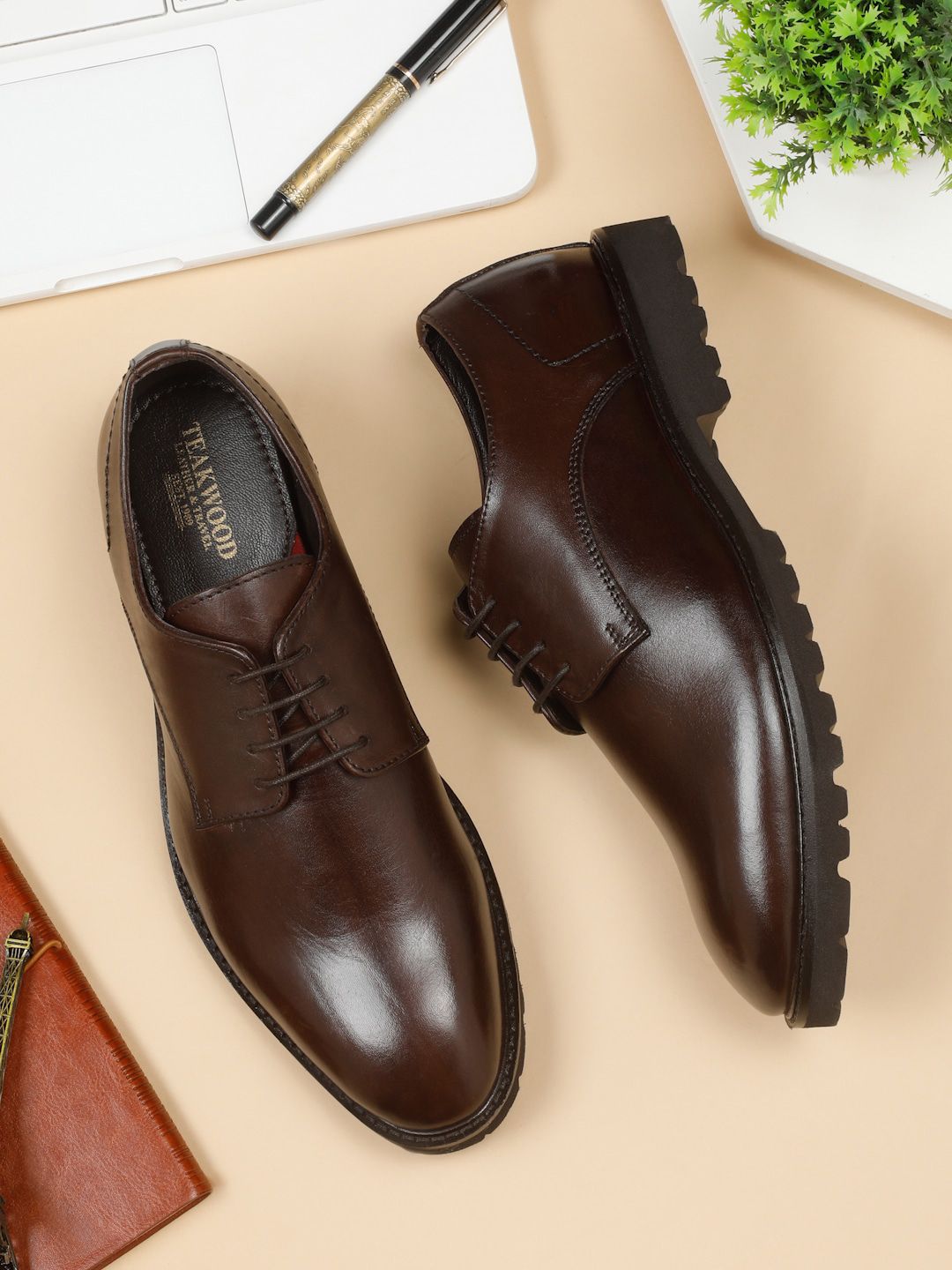 Teakwood Leathers Men Textured Formal Derbys-picture-33