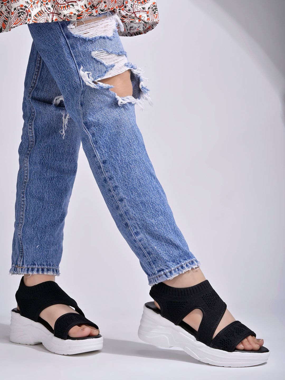 Shoetopia Girls Textured Comfort Heels-picture-24