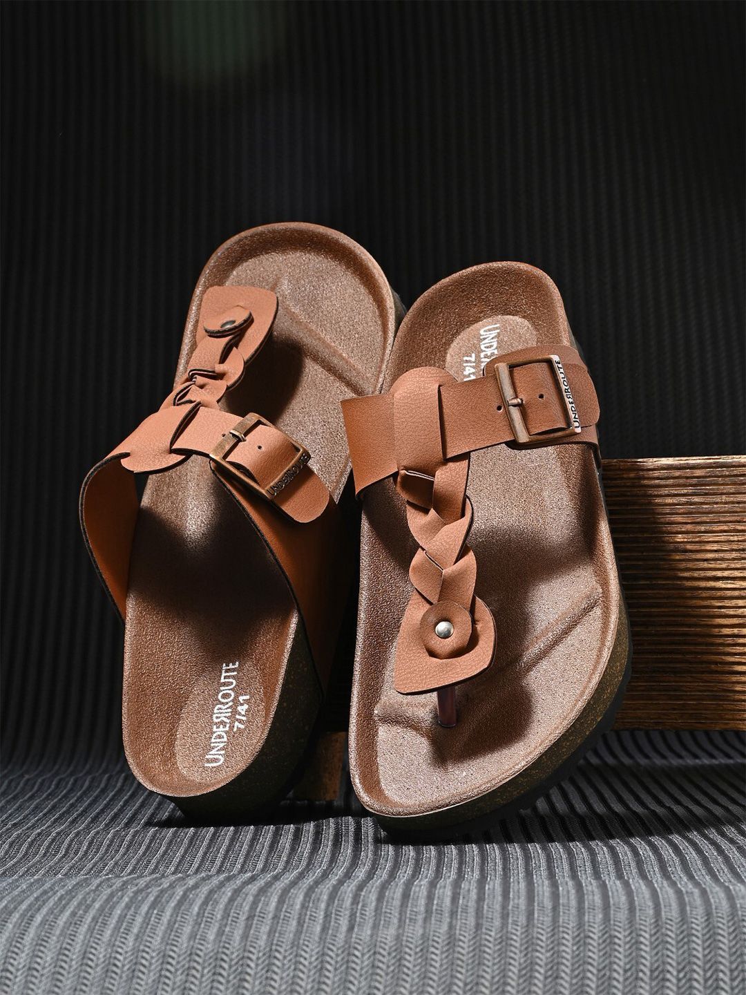 UNDERROUTE Men Comfort Sandals-picture-19