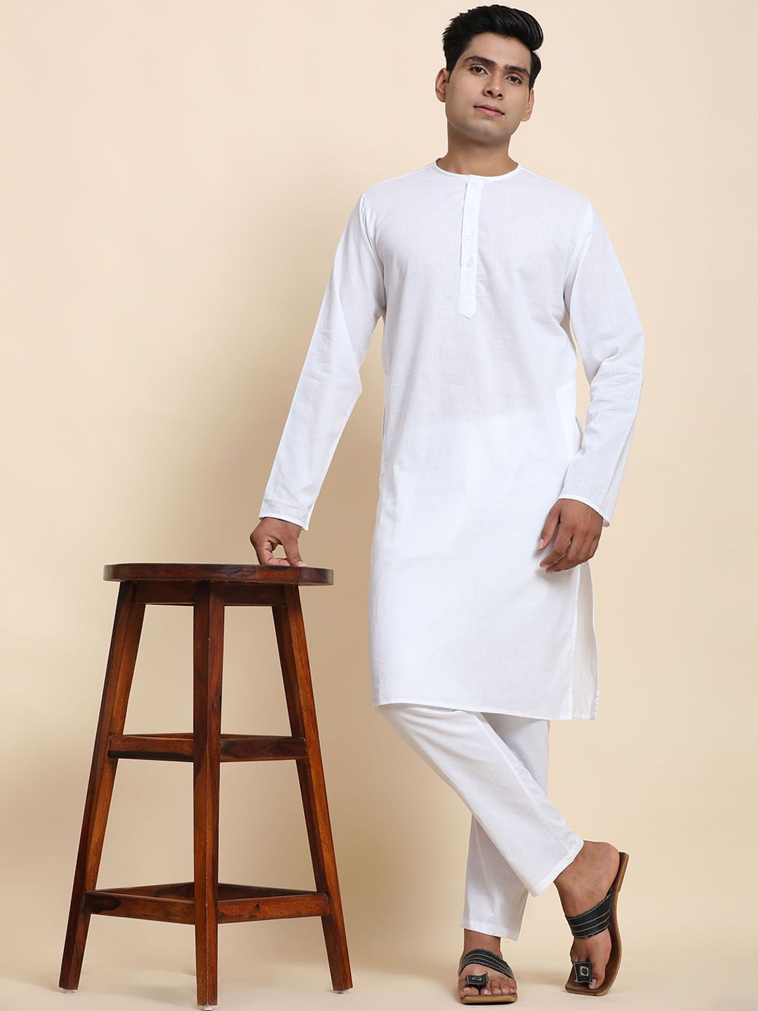 Enciger Round Neck Long Sleeves Pure Cotton Kurta with Pyjamas-picture-25