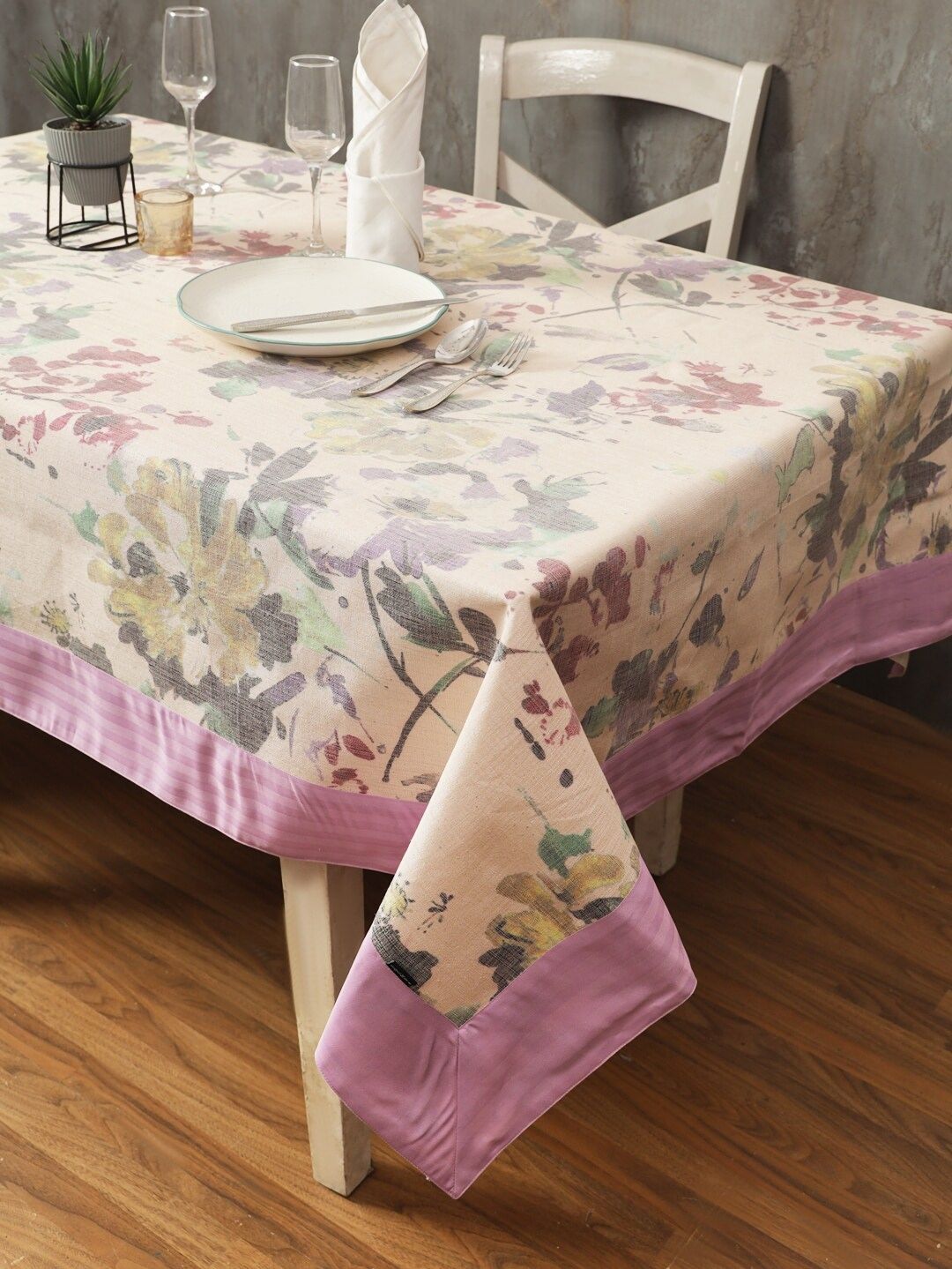Soumya Green Floral Printed 6-Seater Table Cover-image-46
