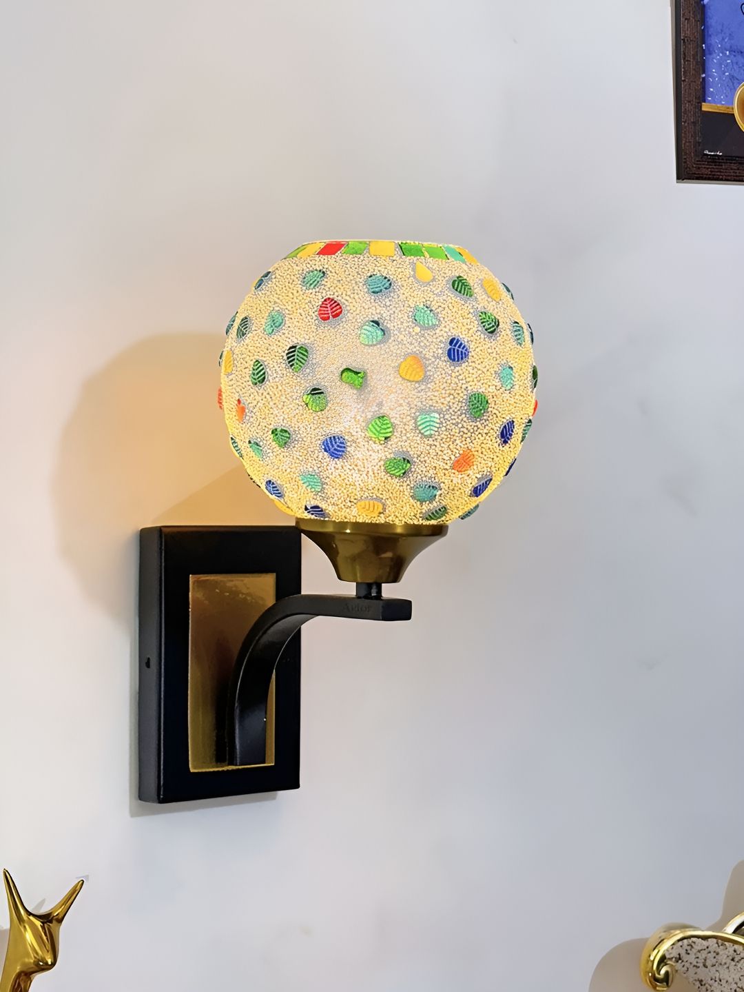 Cruv Gold-Toned & White Printed Spherical Shaped Contemporary Metal Wall Lamp-picture-30