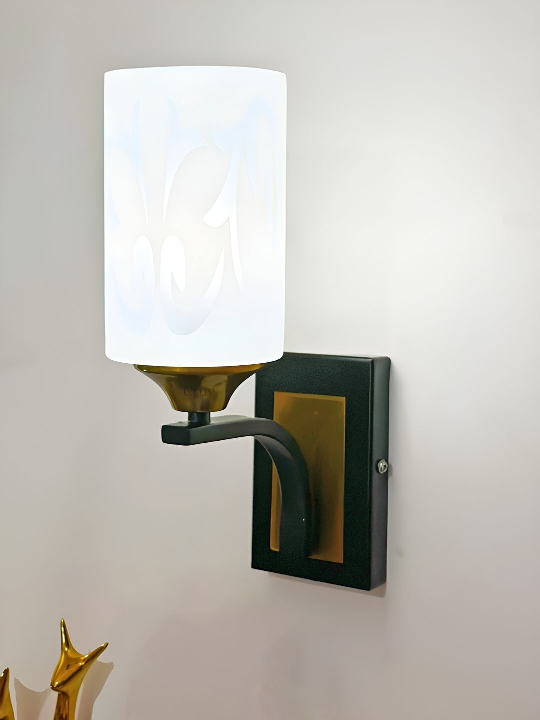 Cruv Gold-Toned & White Printed Cylindical Shaped Contemporary Metal Wall Lamp-image-26
