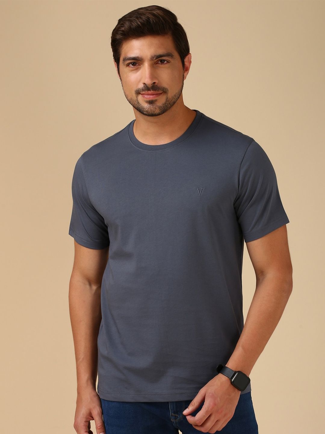 Van Heusen Innerwear Men Solid Crew Neck Short Sleeves T-Shirt-picture-32