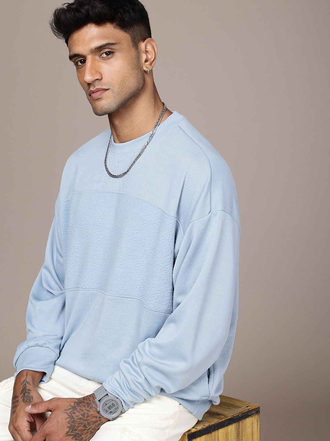 The Roadster Life Co. Fuzzy Detailed Relaxed Fit Sweatshirt-picture-14
