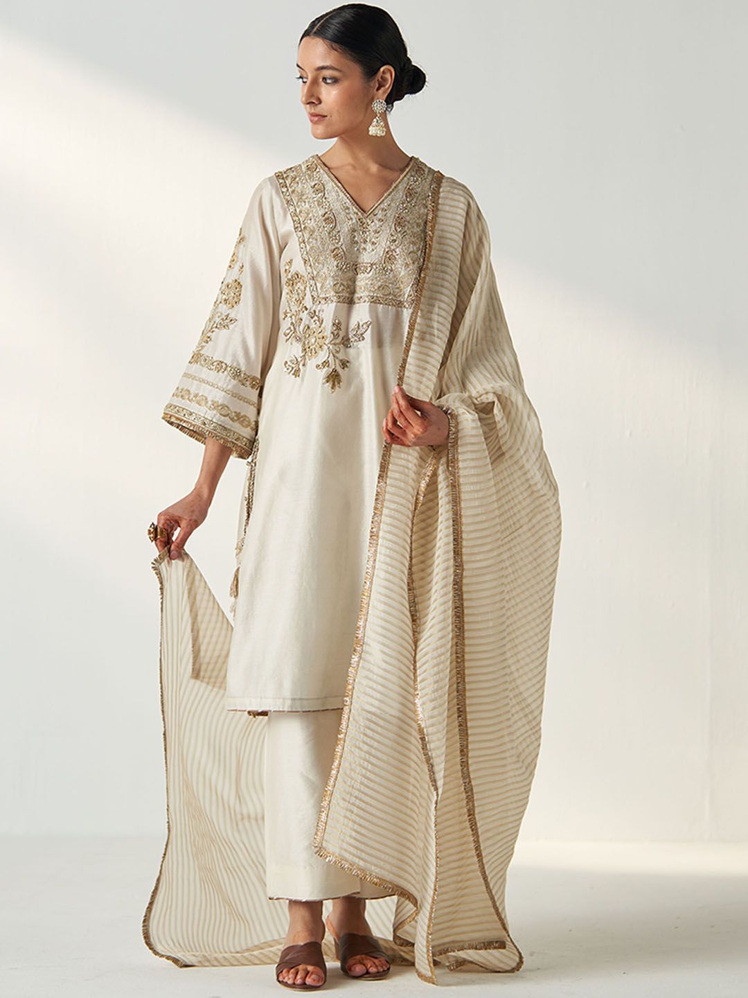 STUDIO BAGECHAA Women Embroidered Beads and Stones Kurta & Palazzos With Dupatta-image-6